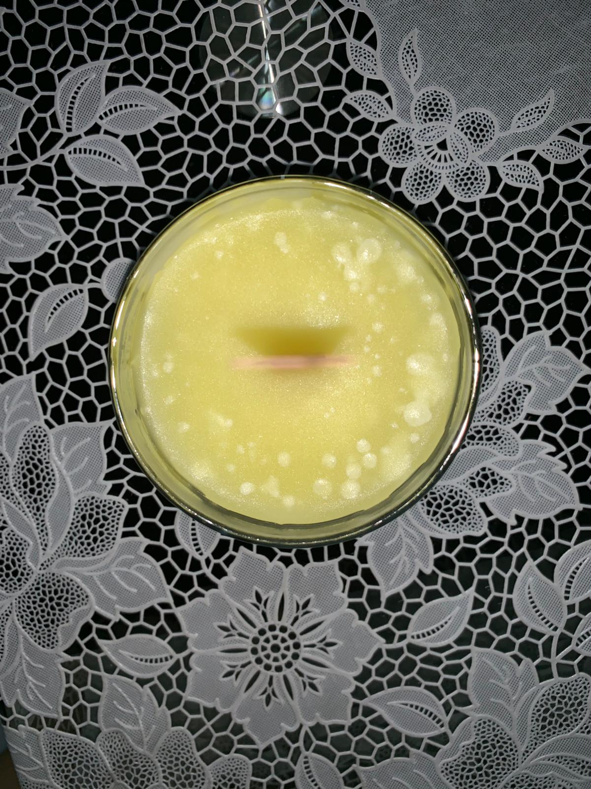 Parafin candles turned out like this. Any suggestions? r/candlemaking