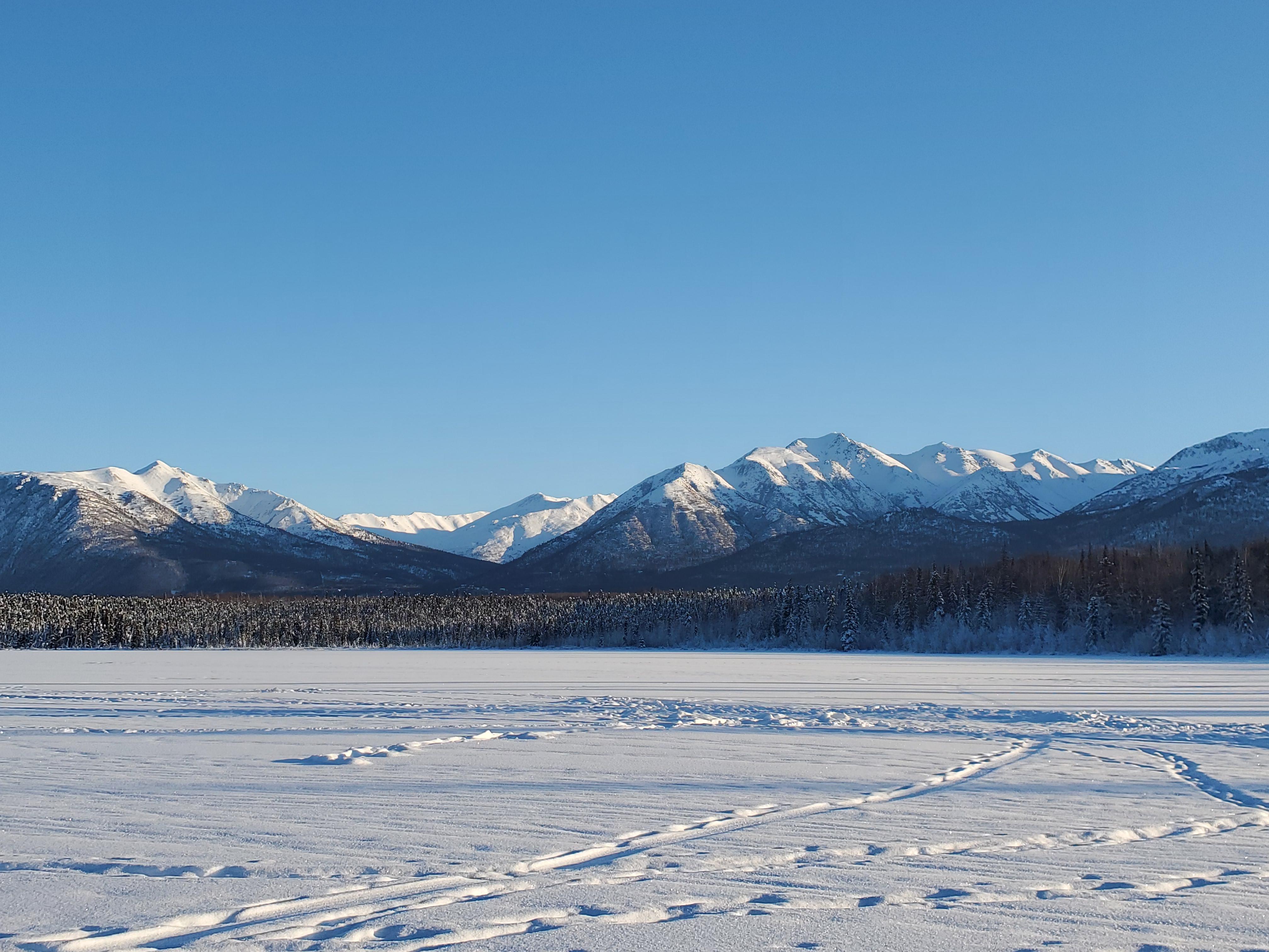 Beach Lake in Chugiak this afternoon r/alaska