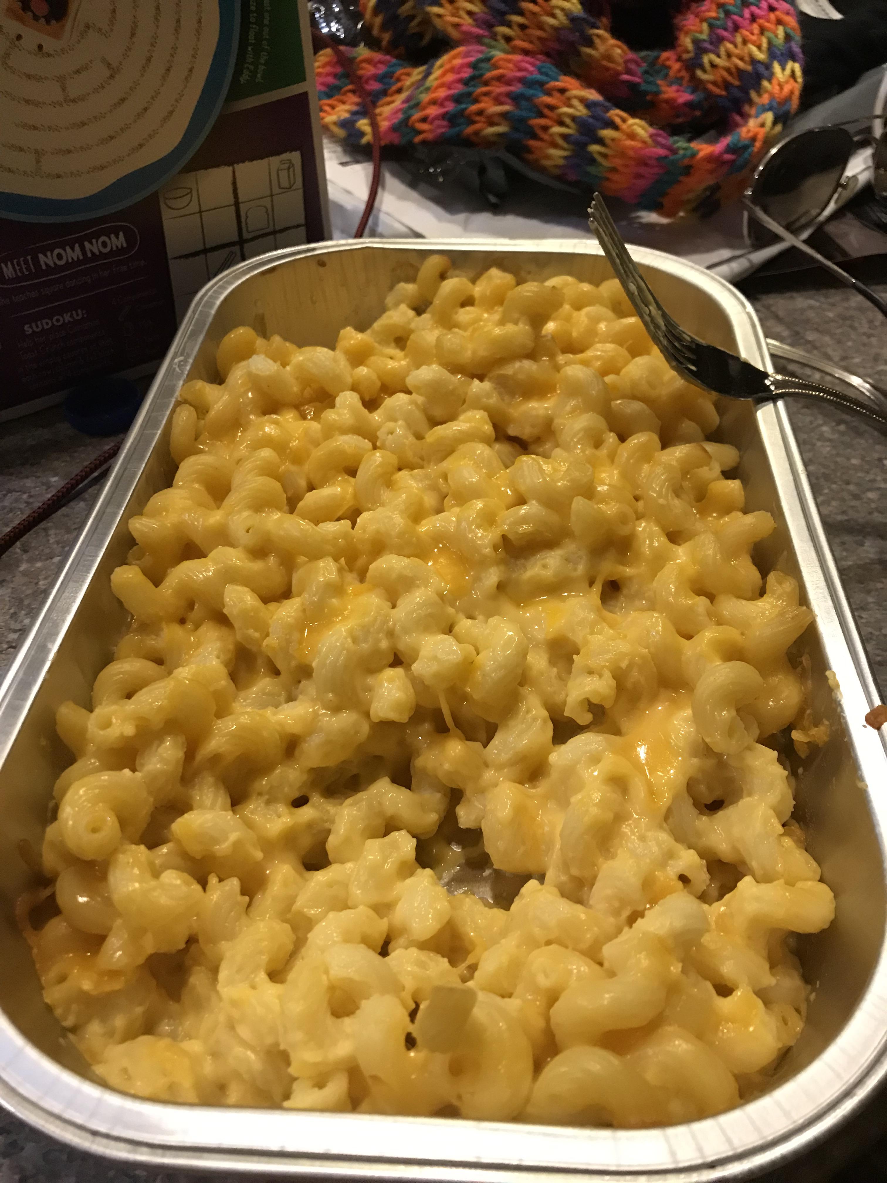 My sams club man N cheese is amazing r/MacNCheesePorn