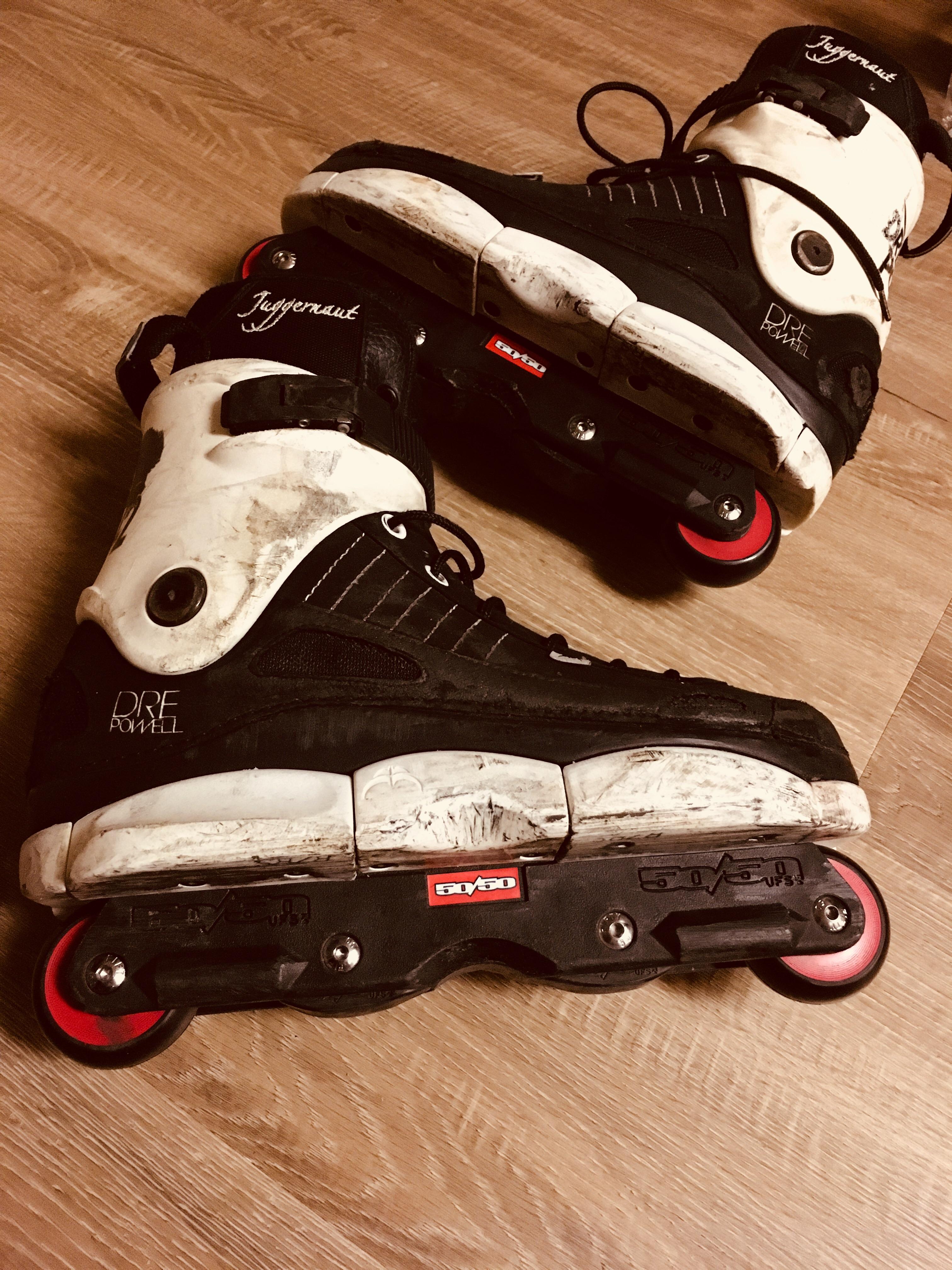 Razor Dre Powell 2’s, juggernaut liners with shin straps, fresh dead