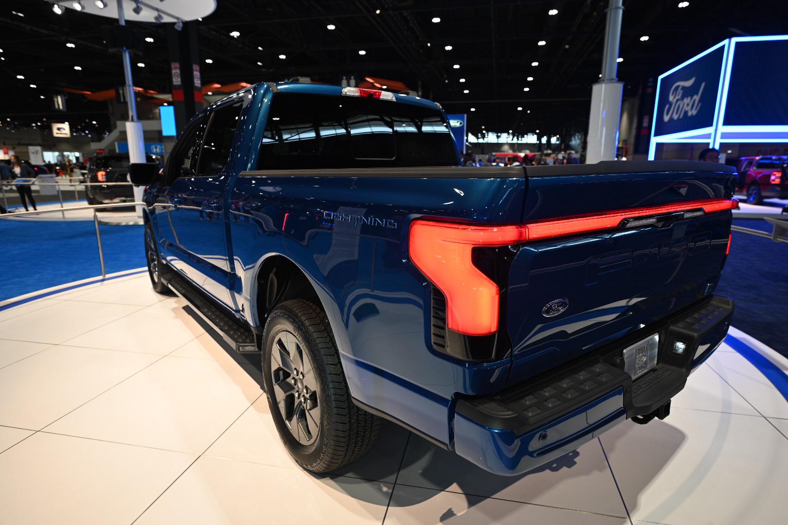Will Ford offer toppers? F150Lightning