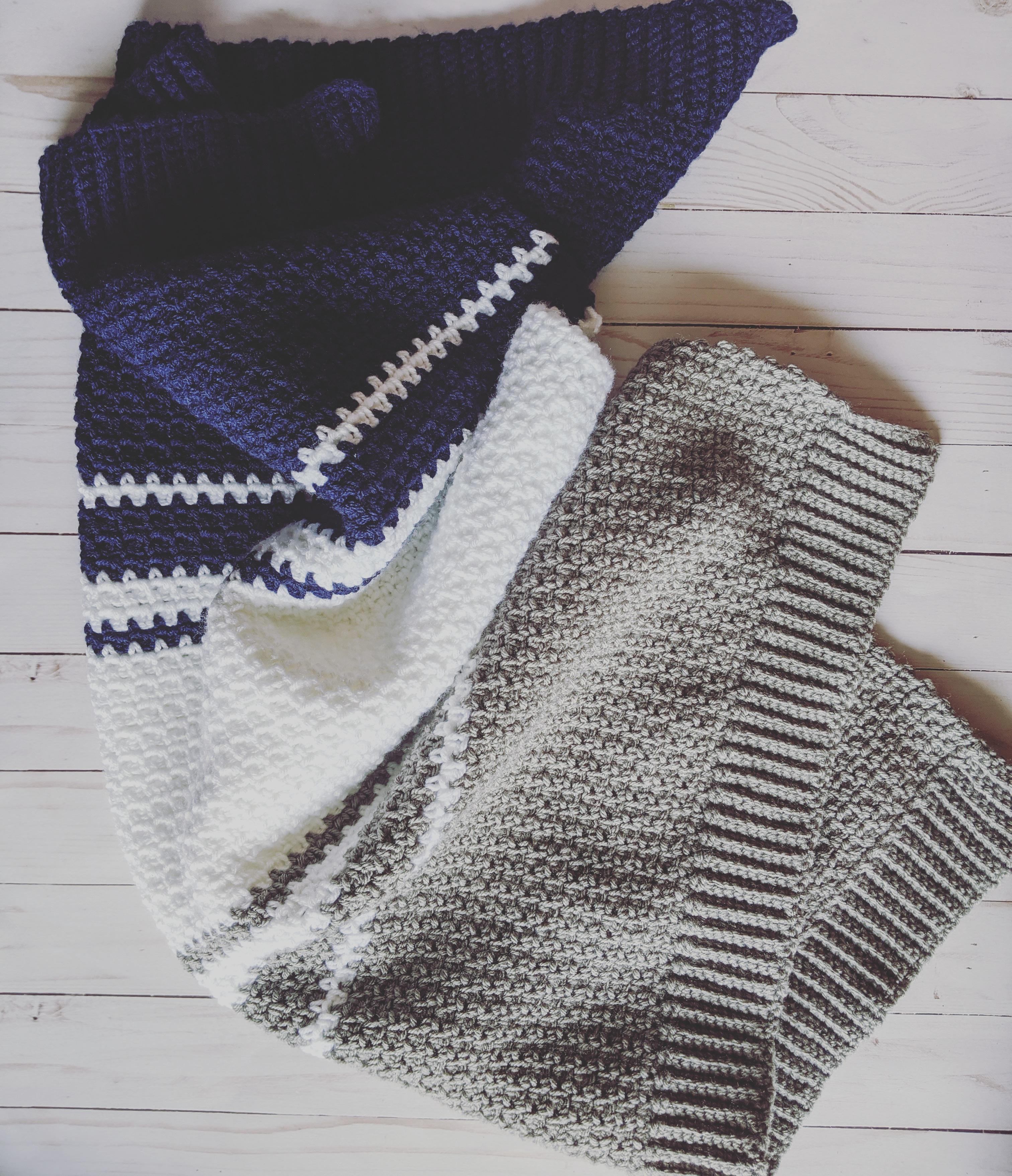 Finished baby blanket. Yarn and Chai linen stitch blanket r/crochet