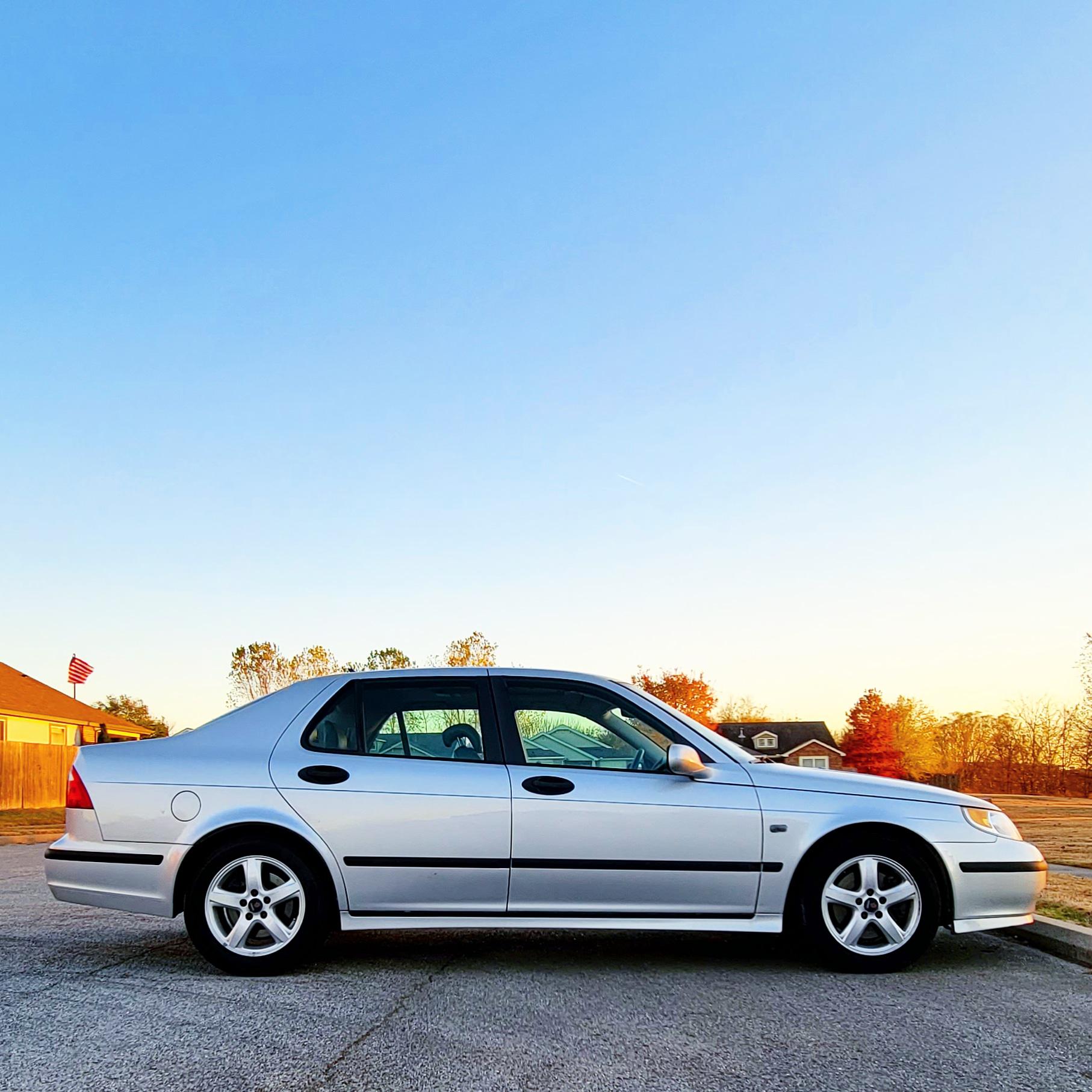 Fall weather = Turbo weather (slow but still good haha) r/saab