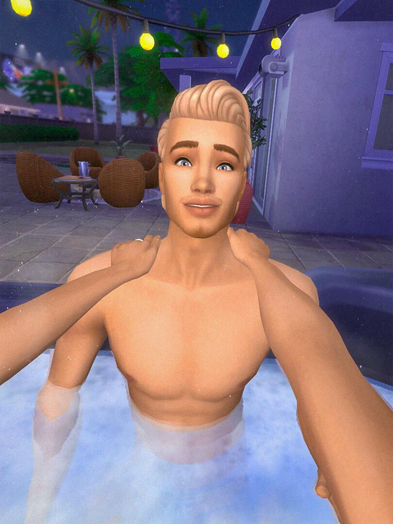 who doesn’t love a little hot tub woohoo? 😏 r/thesims
