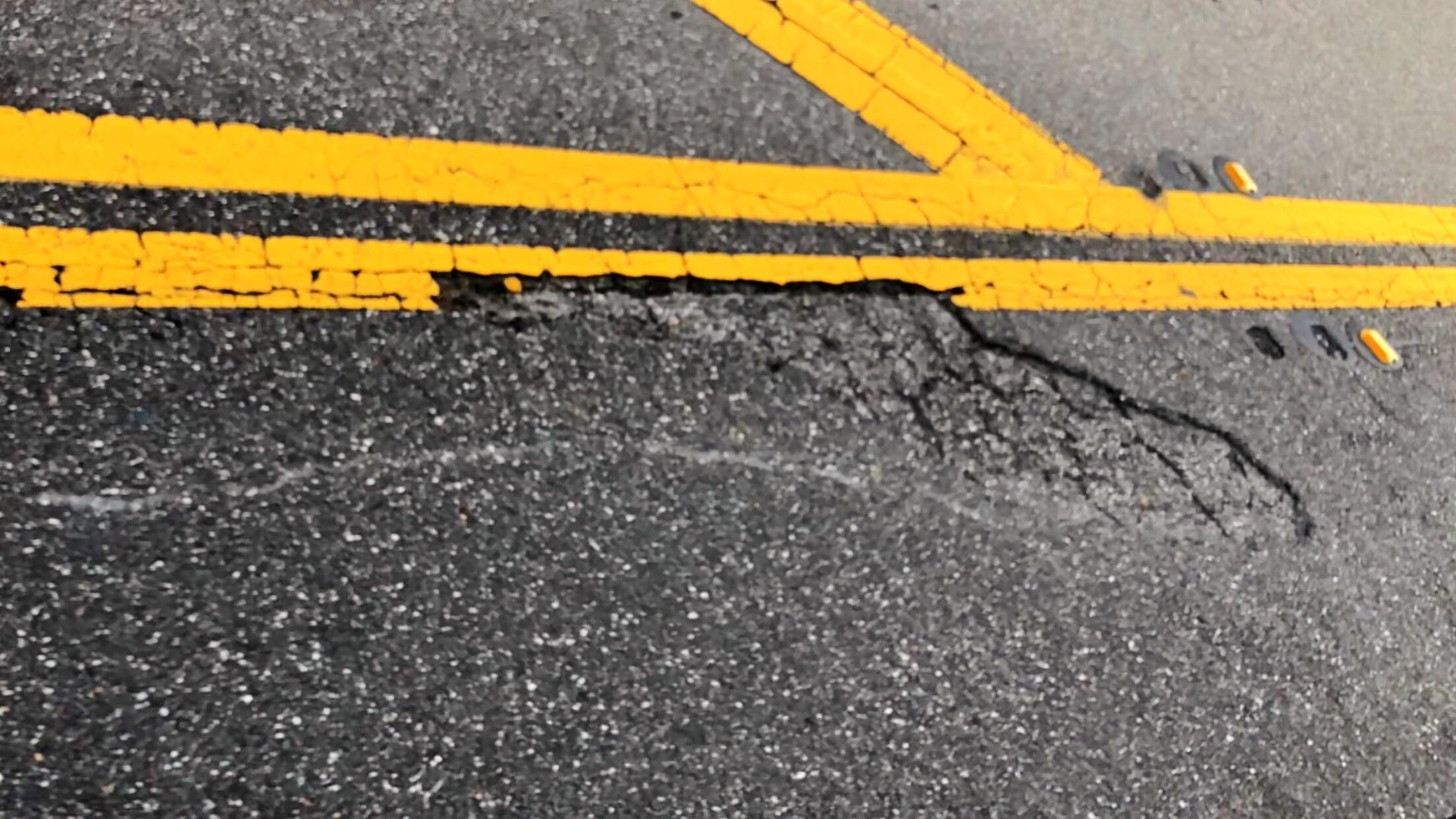 This pothole in Florida is not at all shaped like Texas. r/notinteresting
