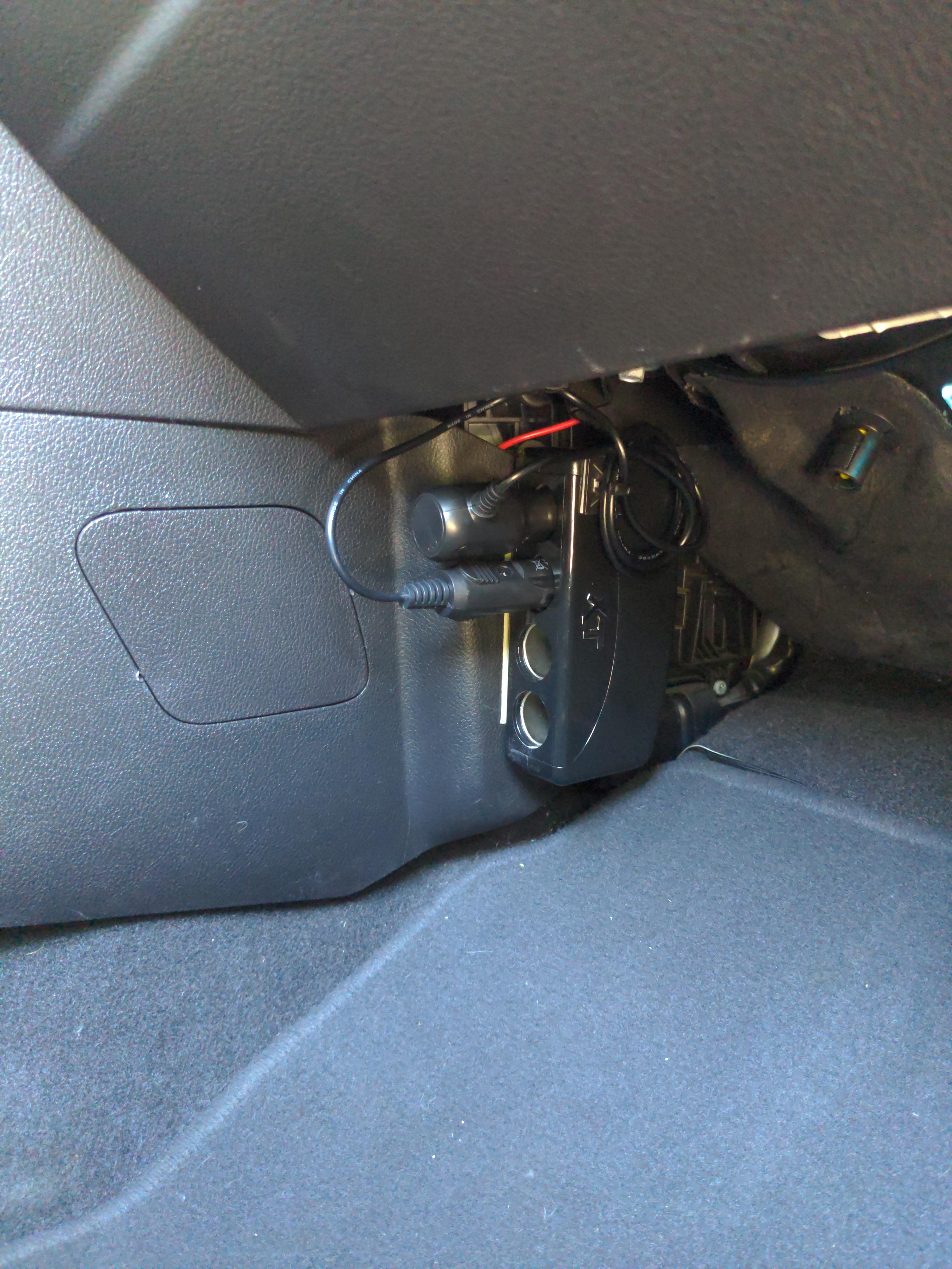 Found a good way for cable management for dashcam and whistler! r/FocusST