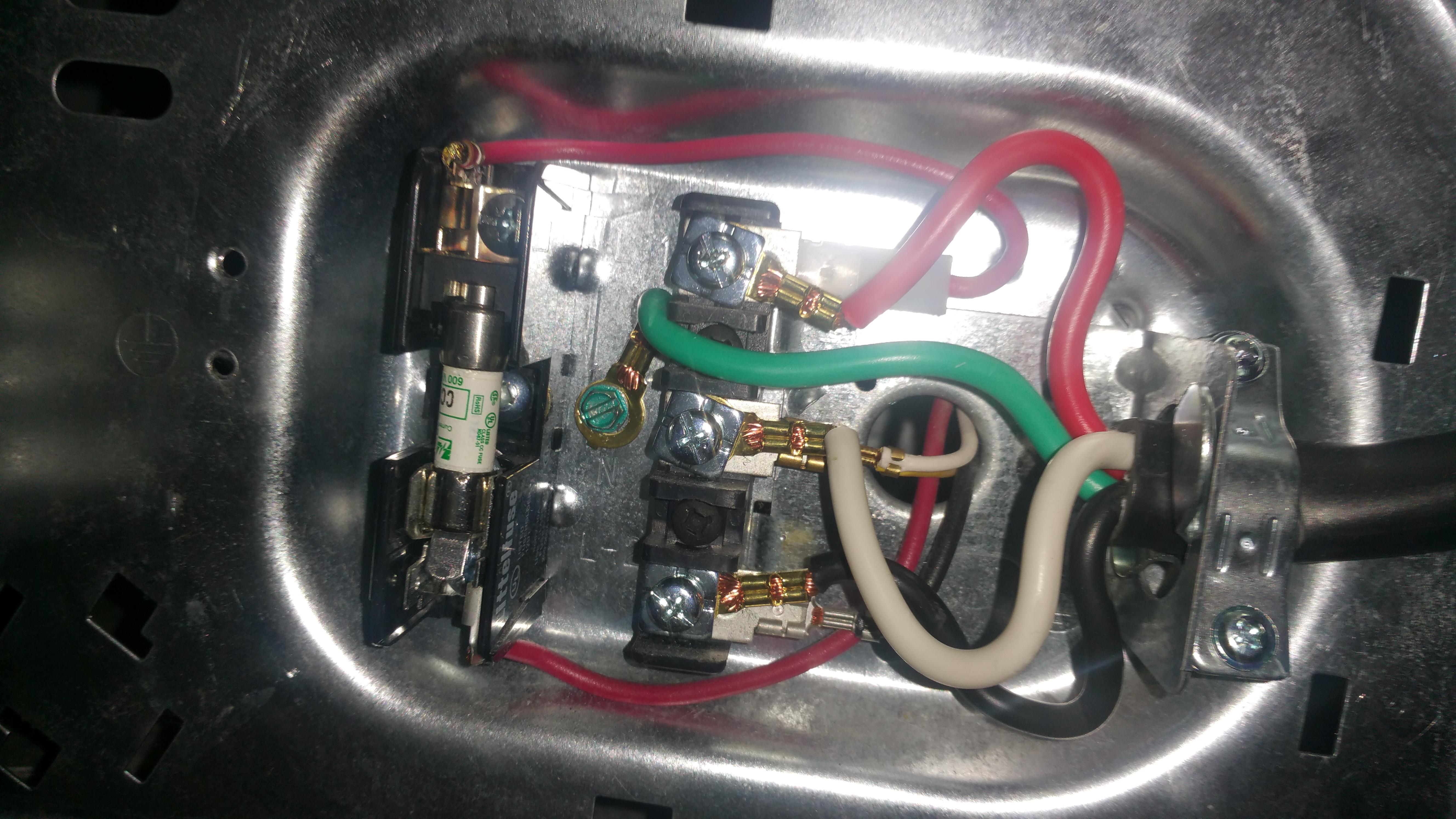 Changed 3 wire to 4 wire but breaker keeps blowing, any idea why? r