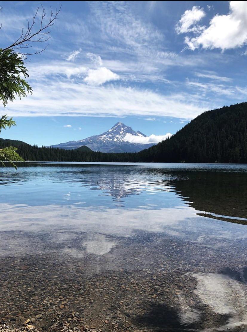 A day at beautiful Lost Lake r/oregon