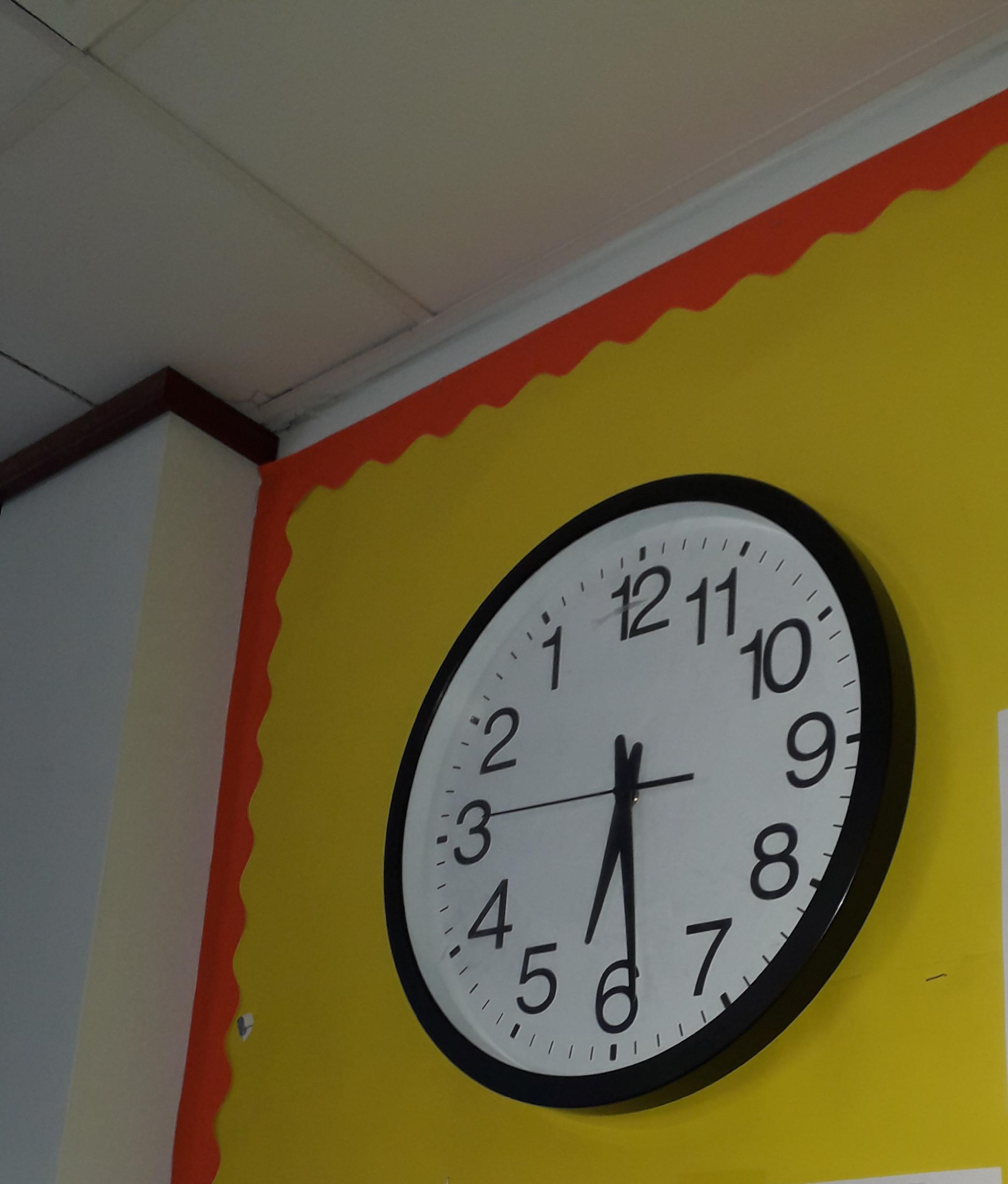 This clock where I work that's anticlockwise. : r/mildlyinteresting