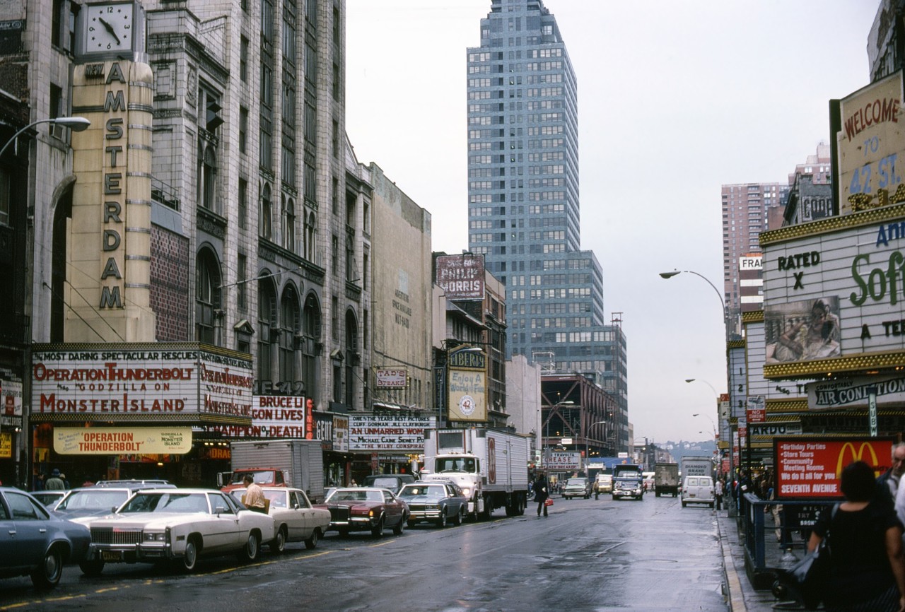 42nd Street, Midtown Manhattan, c. 1978 r/nyc
