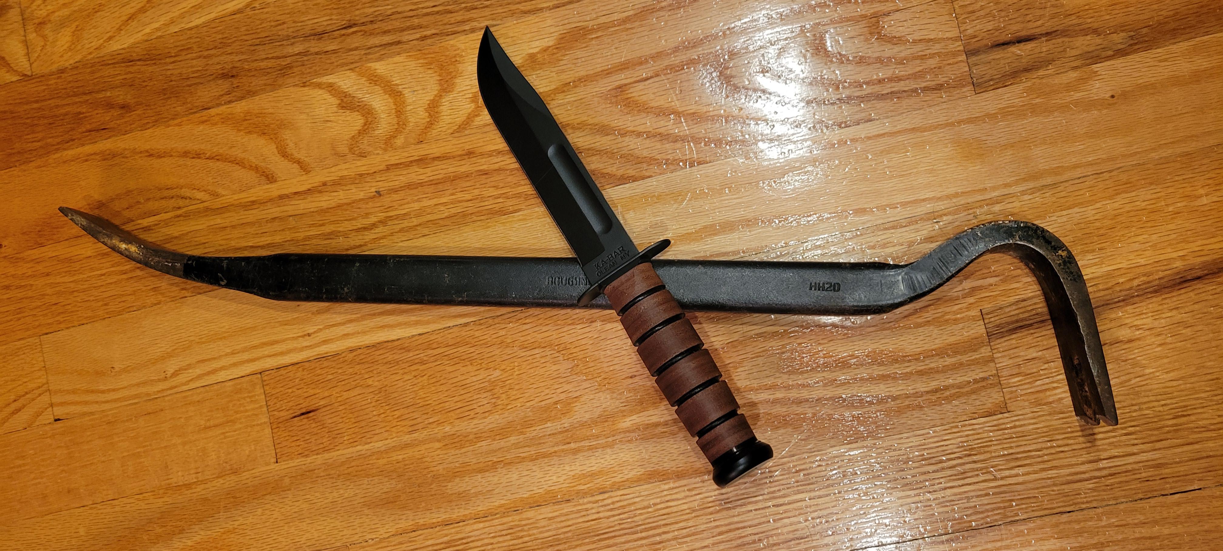 You've heard of Elf on the Shelf, now get ready for... r/knives