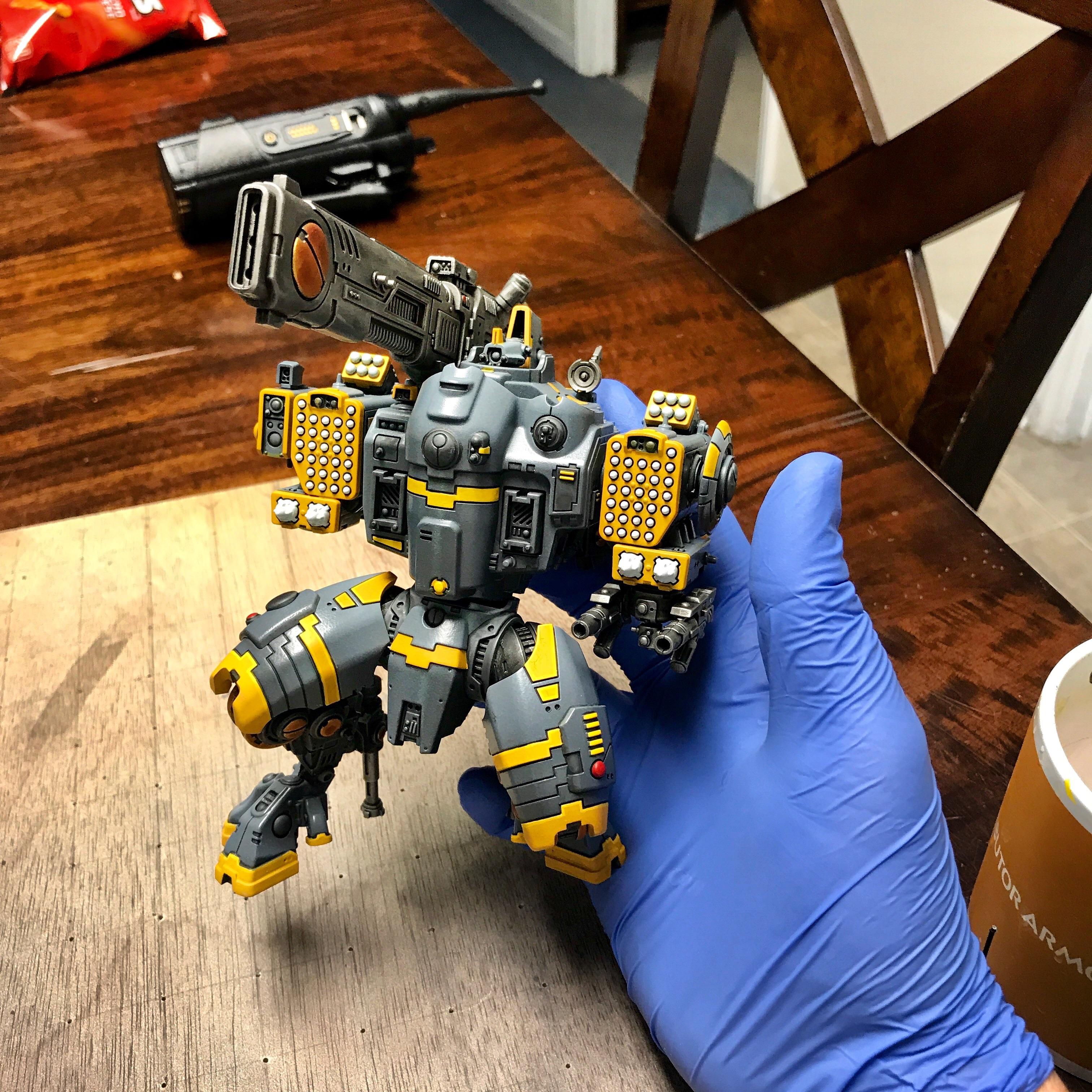 Just needs the base and some matte varnish! r/Warhammer40k