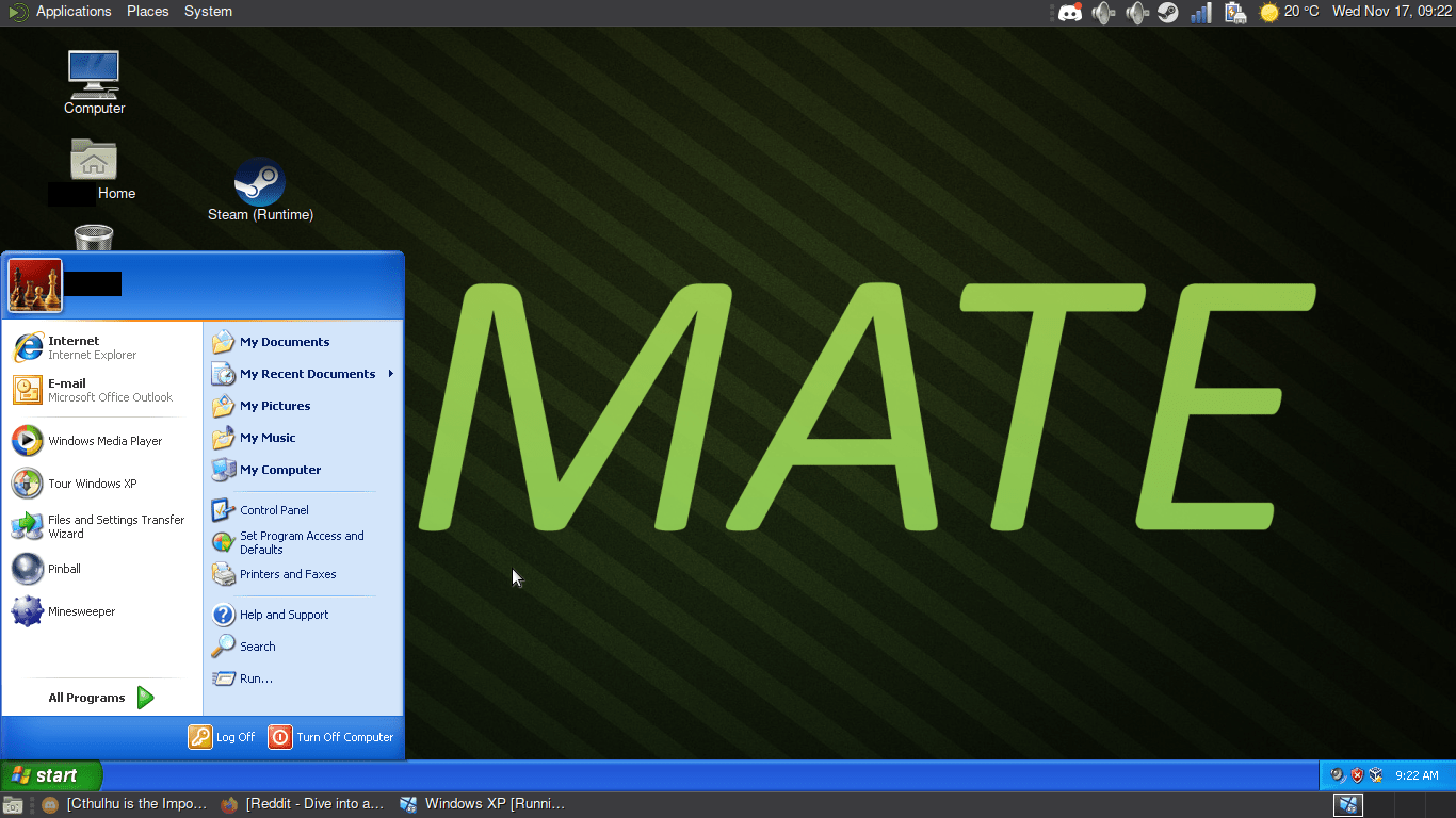 VirtualBox Seamless Mode. Making cursed screenshots since 2018. r