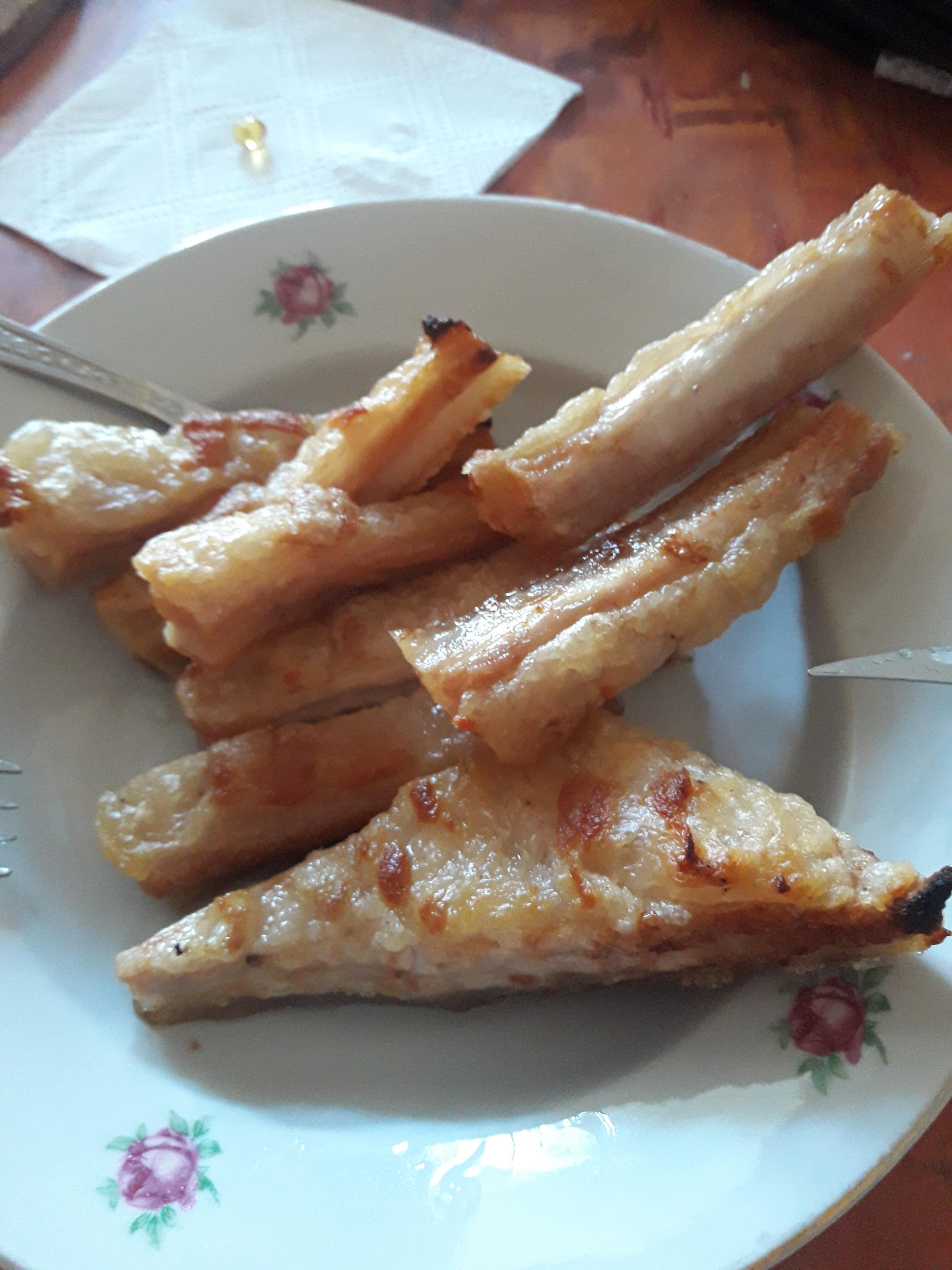 Fried pork fat turned out to be really delicious r/zerocarb