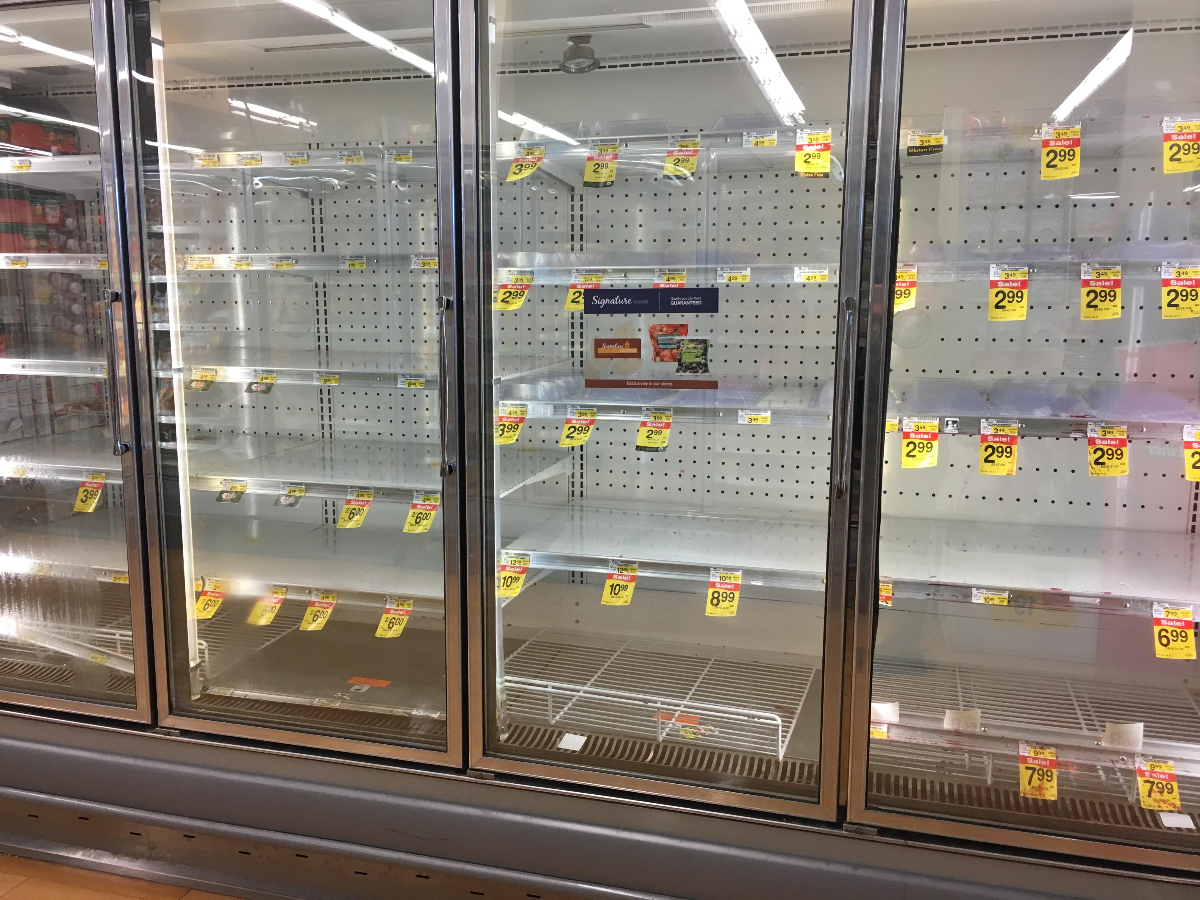 Grocery store empty fridge r/mildlyinteresting