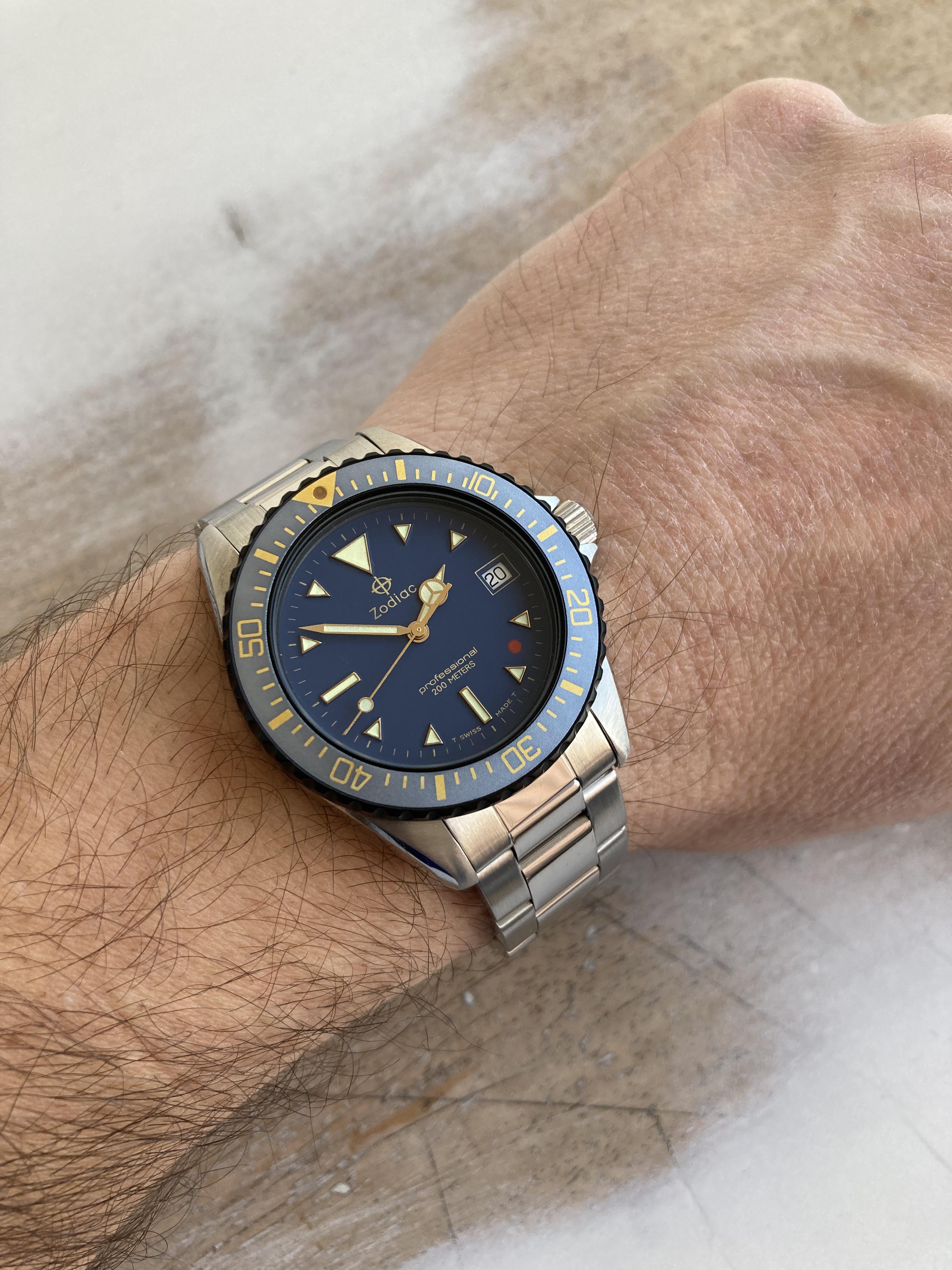 [WTS] Zodiac red dot diver r/Watchexchange