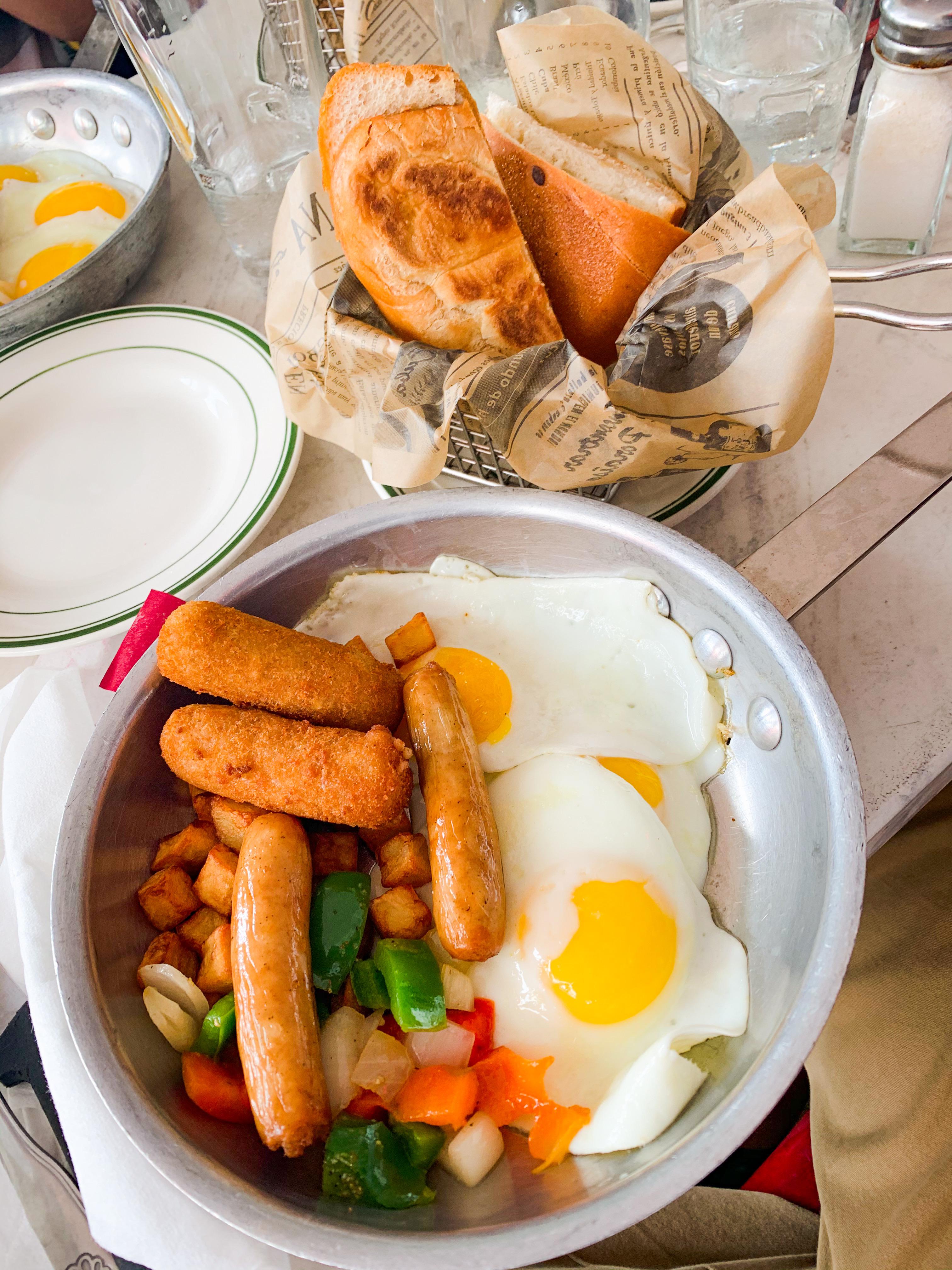 [I ate] Cuban Breakfast r/food