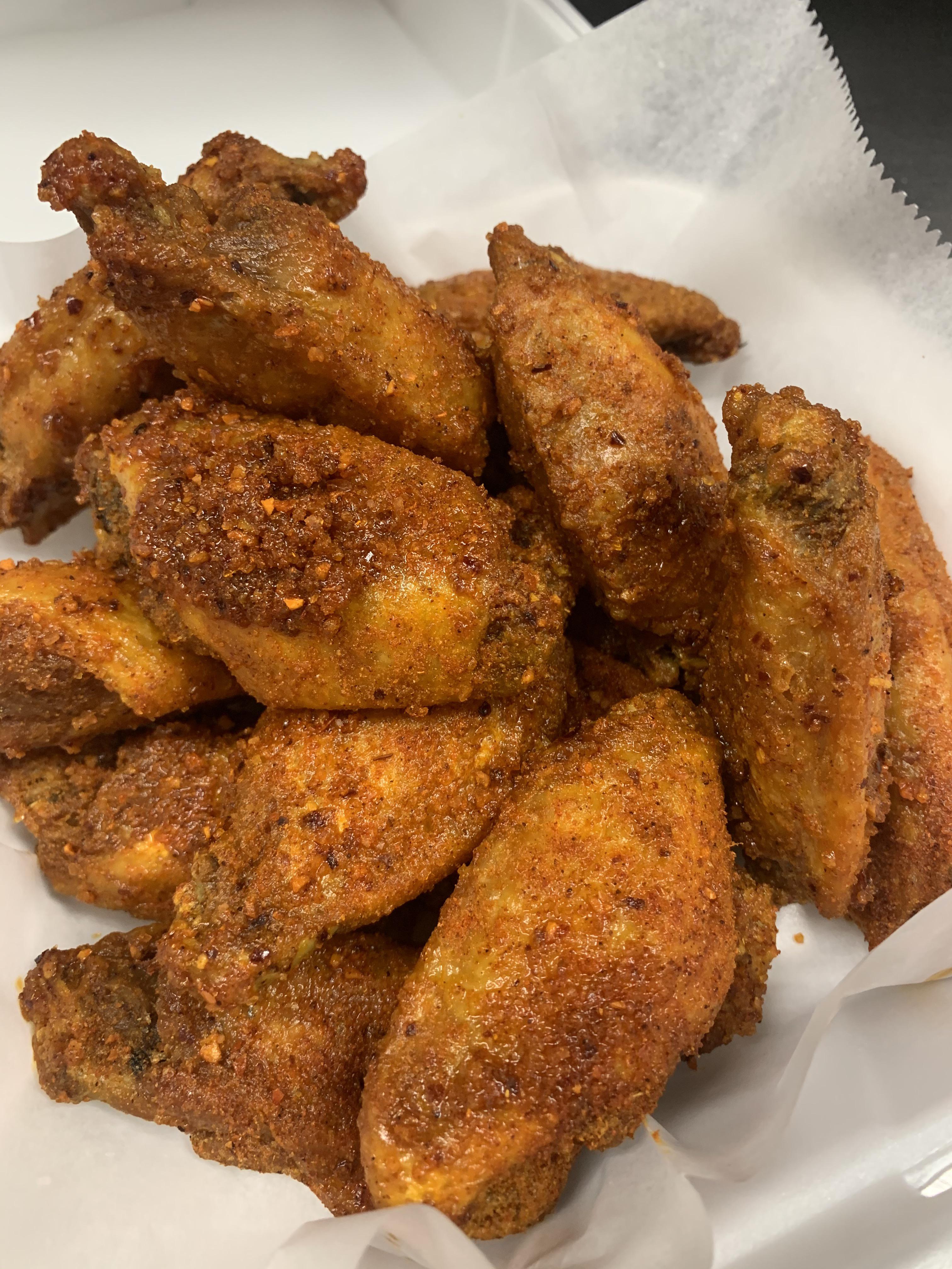 All flats Garlic Sriracha! Do you prefer flats or drums? Let me know in