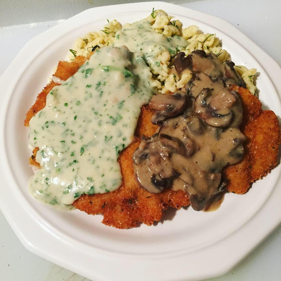 [HOMEMADE] Pork Schnitzel with dill spaetzle, parsley and mushroom