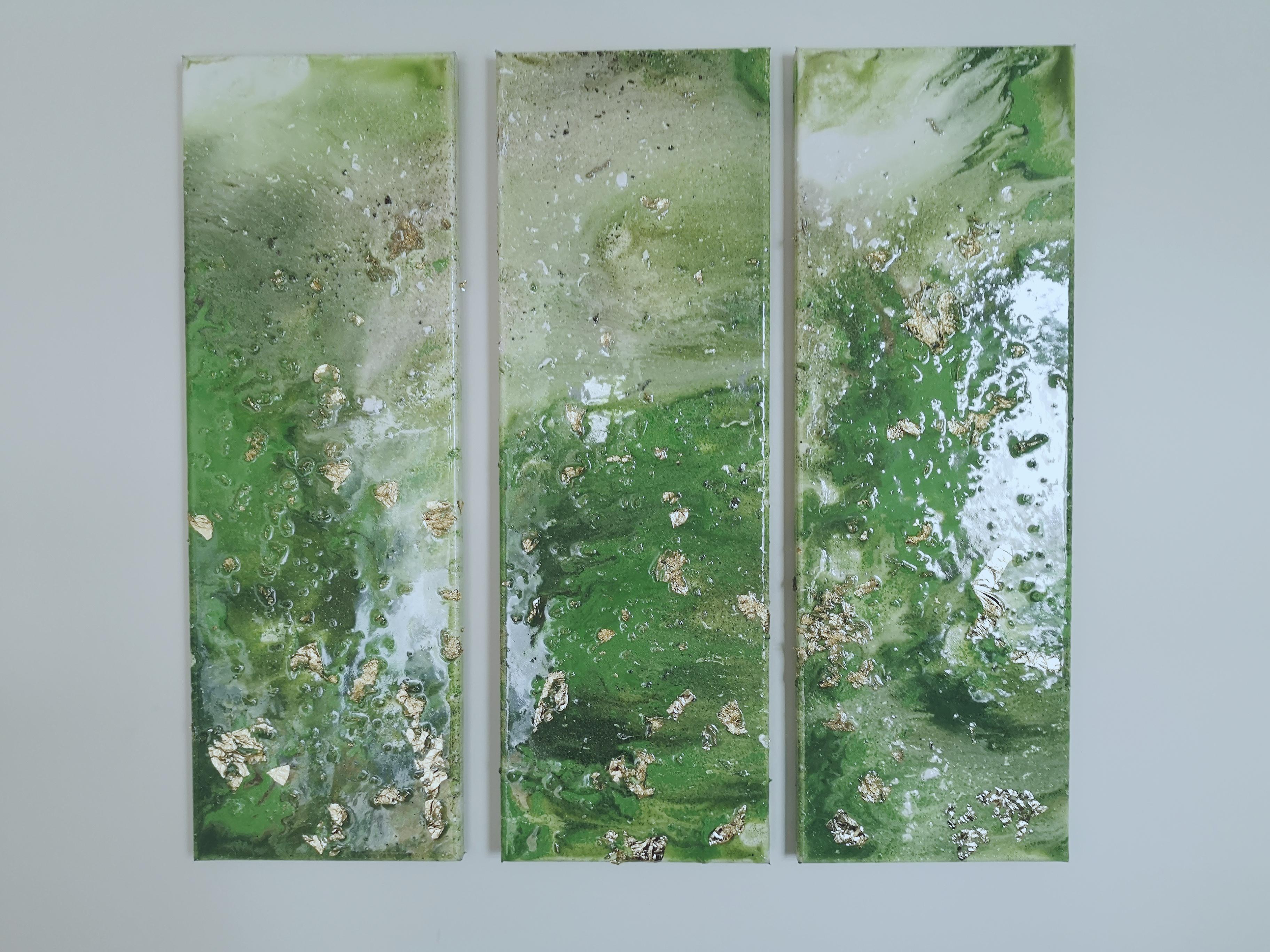 Resin and acrylic paint pouring r/ResinCasting