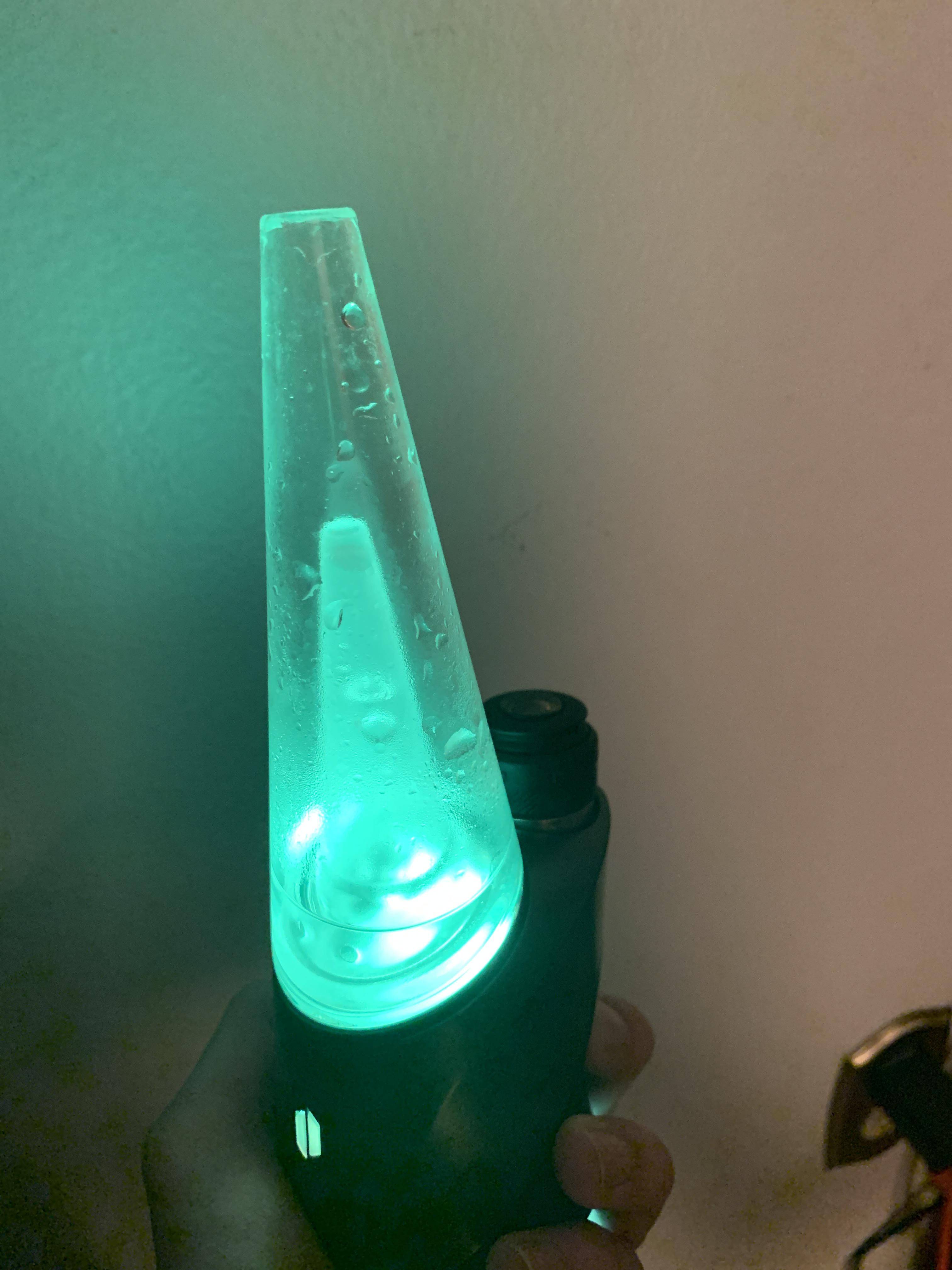 The puffco is the best rig out there. If you haven’t heard of it look