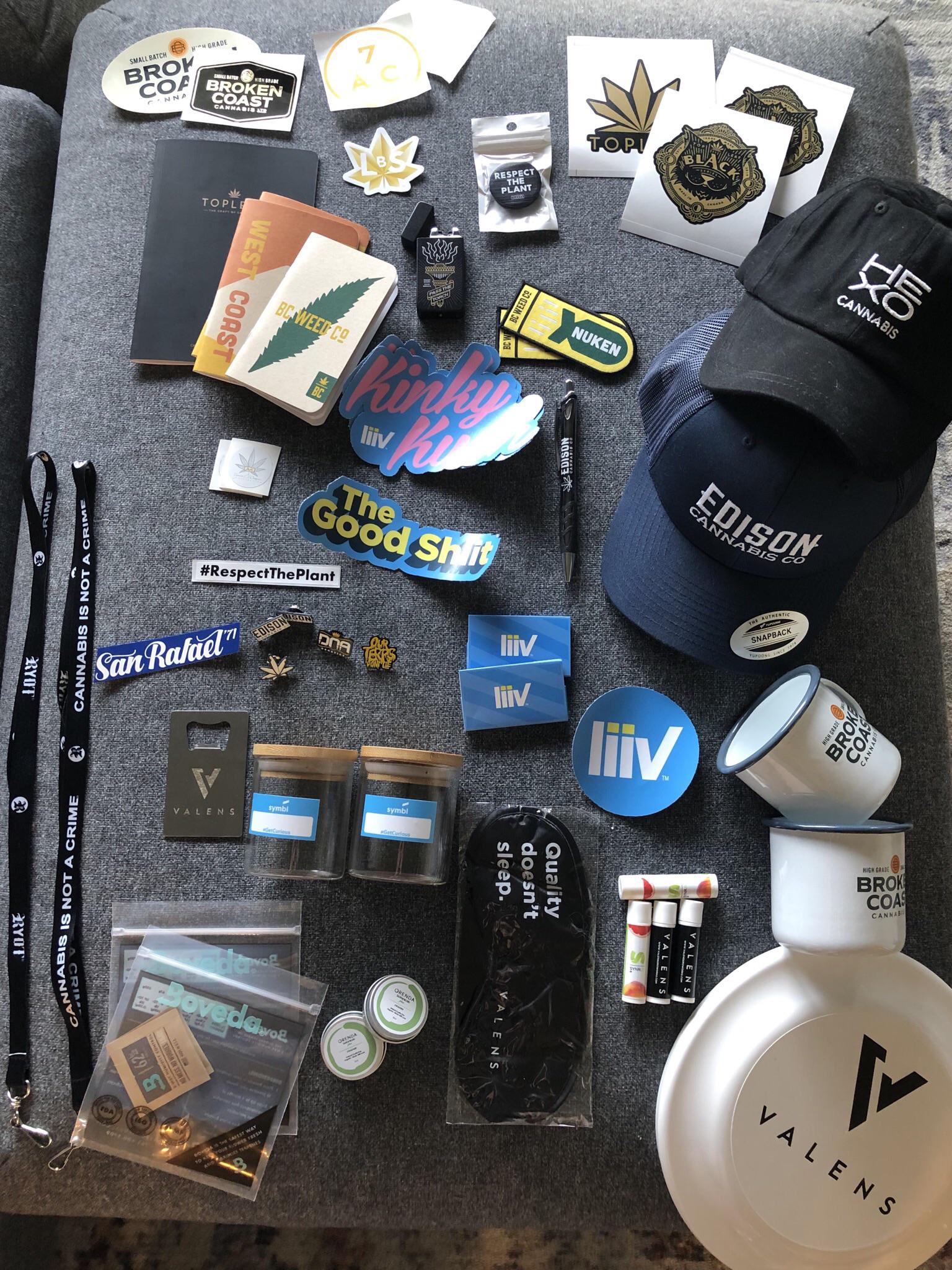 Lift expo swag! r/TheOCS