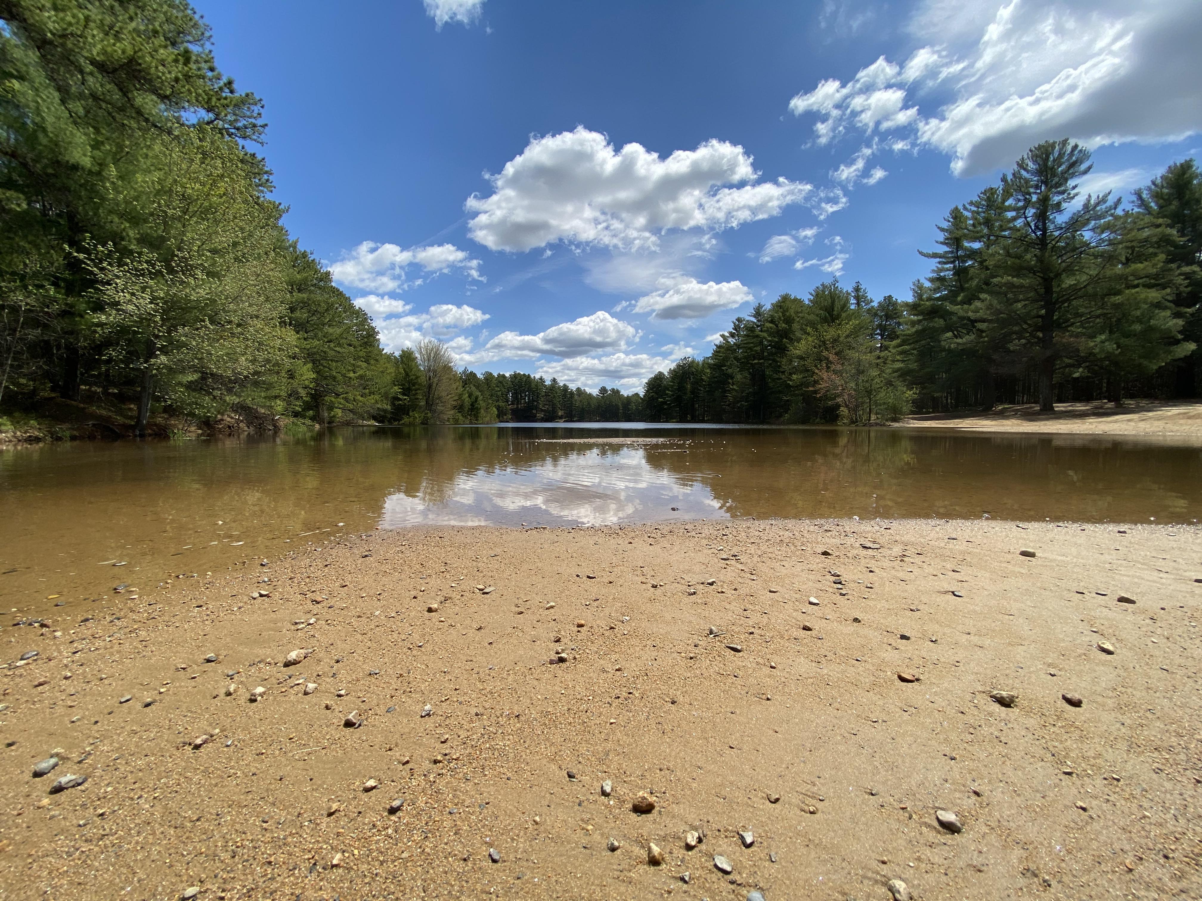 Ace Acres pond In Berwick Maine [4032x3024] [OC] r/EarthPorn