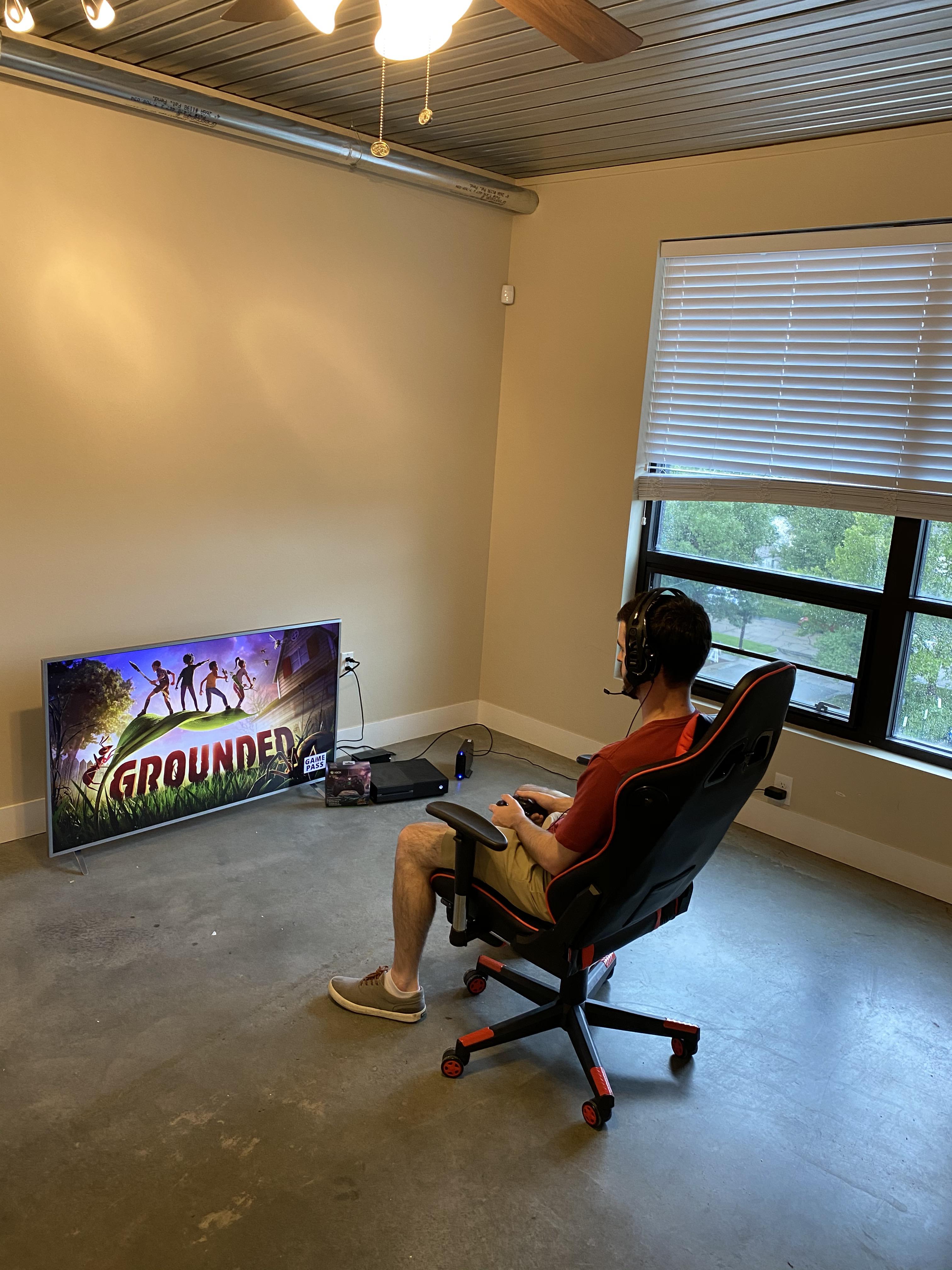 Guys really live in apartments like this and don’t see any issue. (I