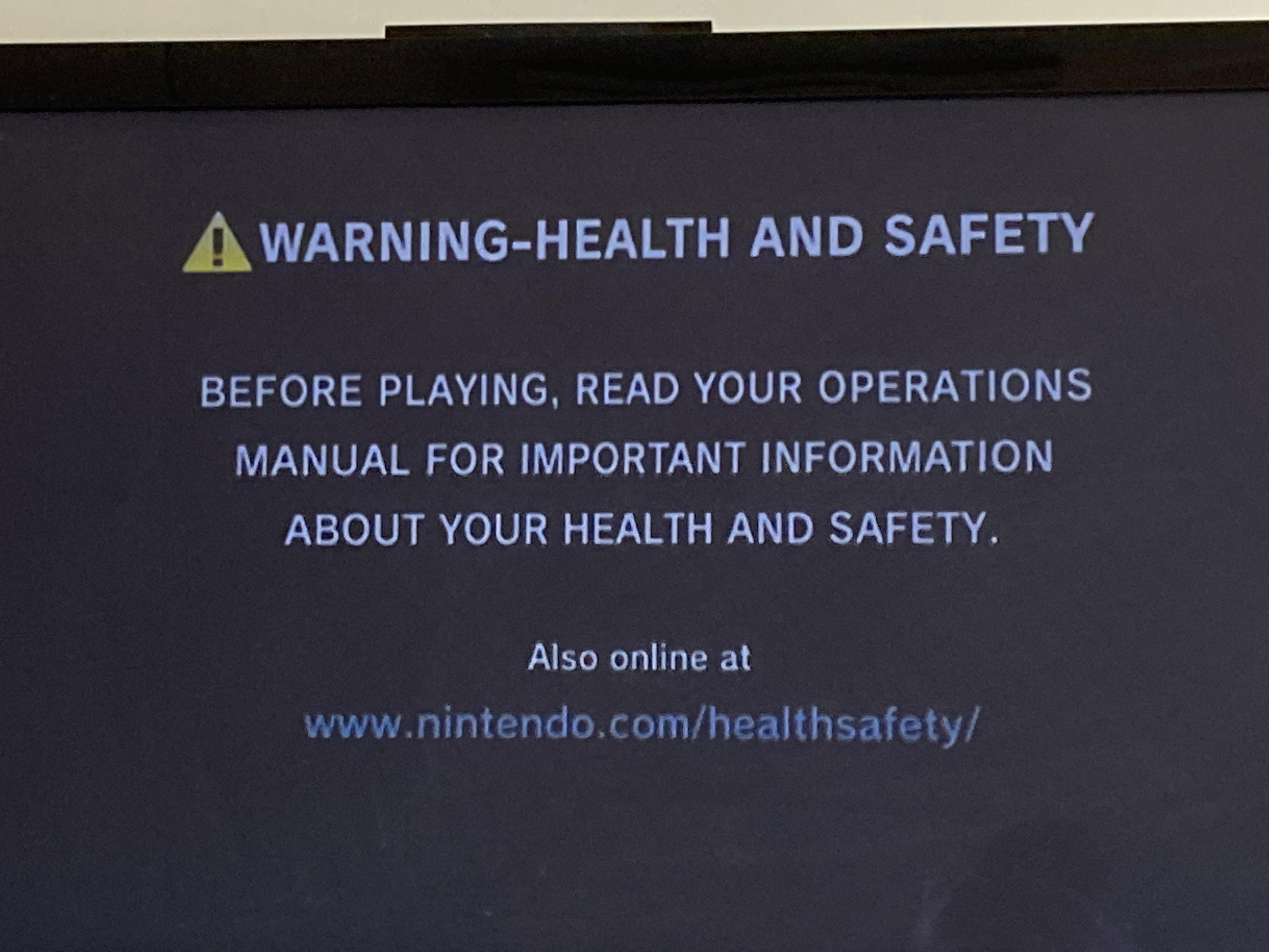 Every time I try to load wii sports resort it turns my controller off