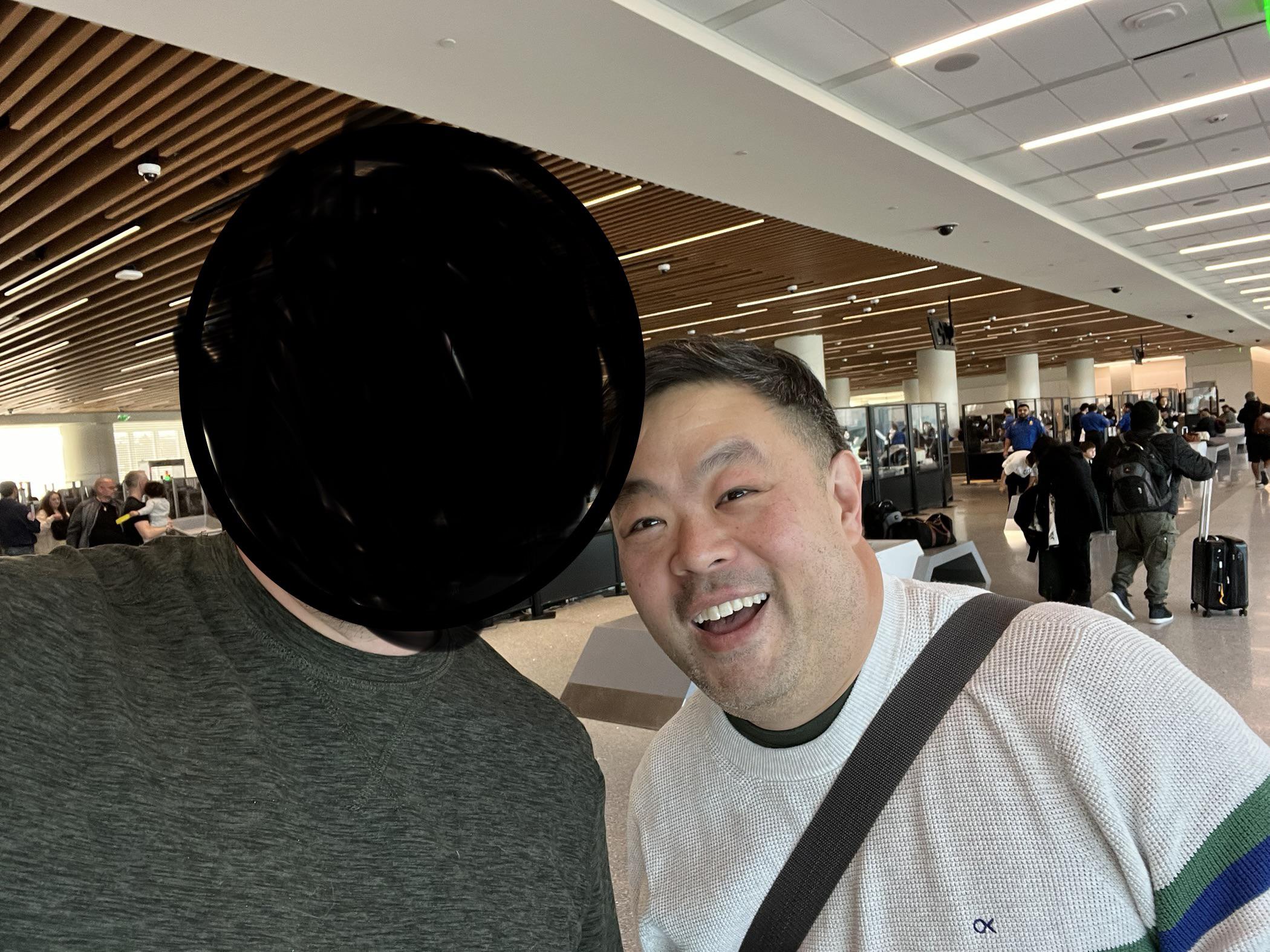Ran into Chris Grace (Jerry) LAX! r/superstore