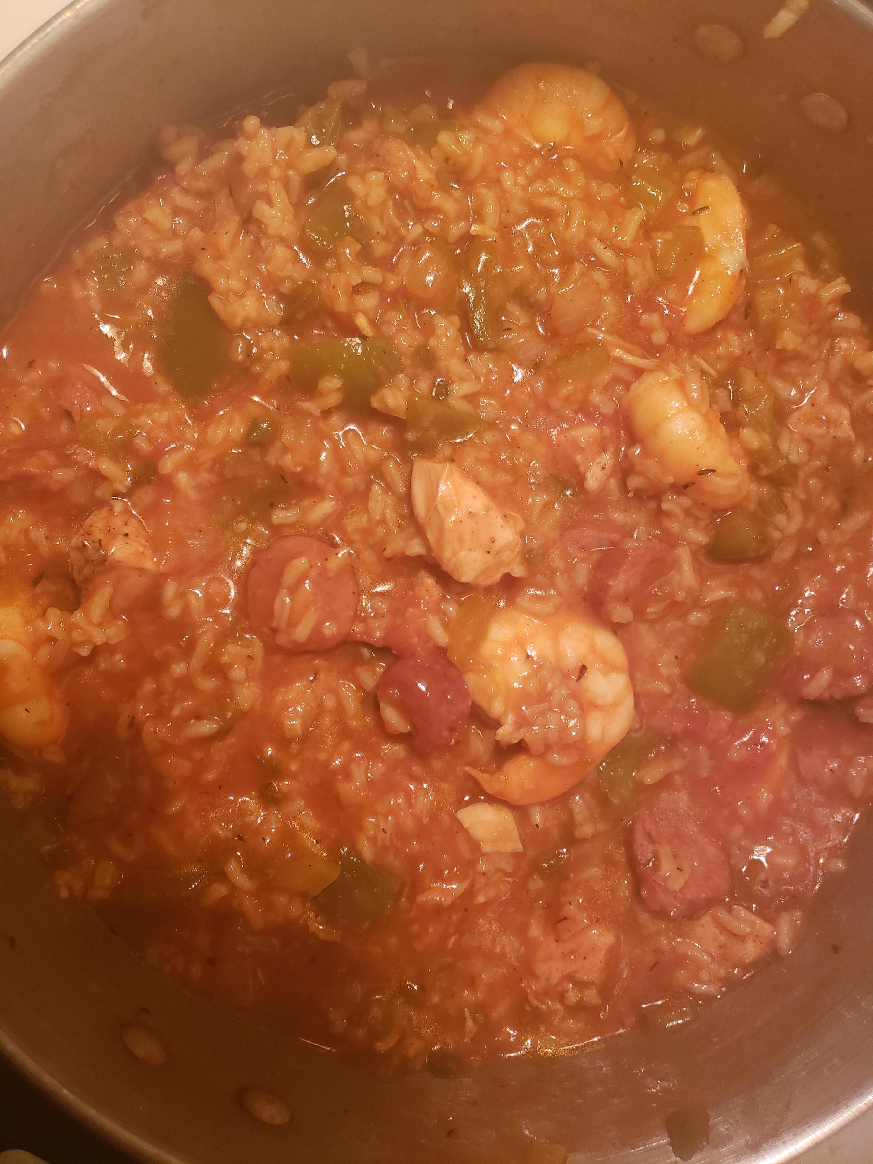 [Homemade] Jambalaya with chicken, Andouille sausage, and shrimp r/food
