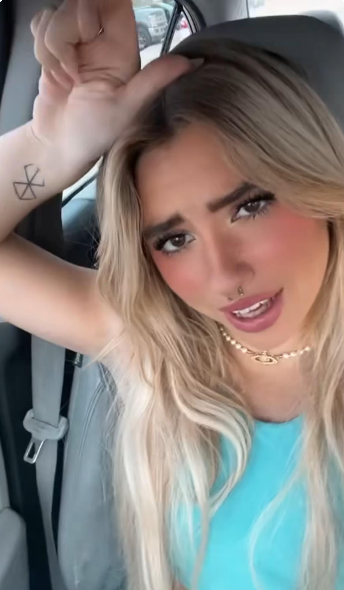 Jacqueline_laurito(nami mommy) : Waffleprem69