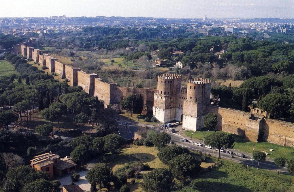 Aurelian Walls of Rome, Italy. r/europe