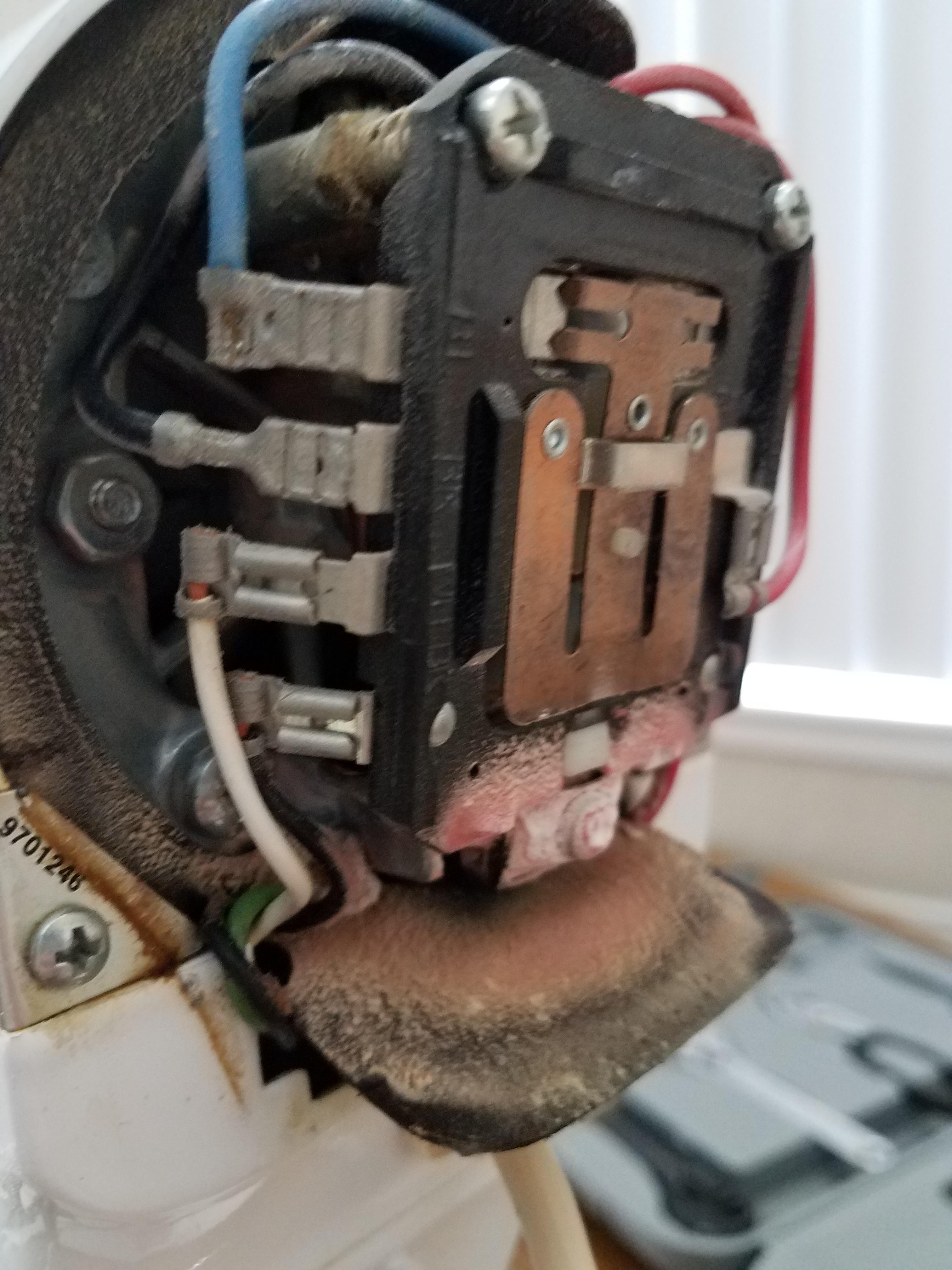 Second hand KitchenAid K5SS I received about 4 years ago has always