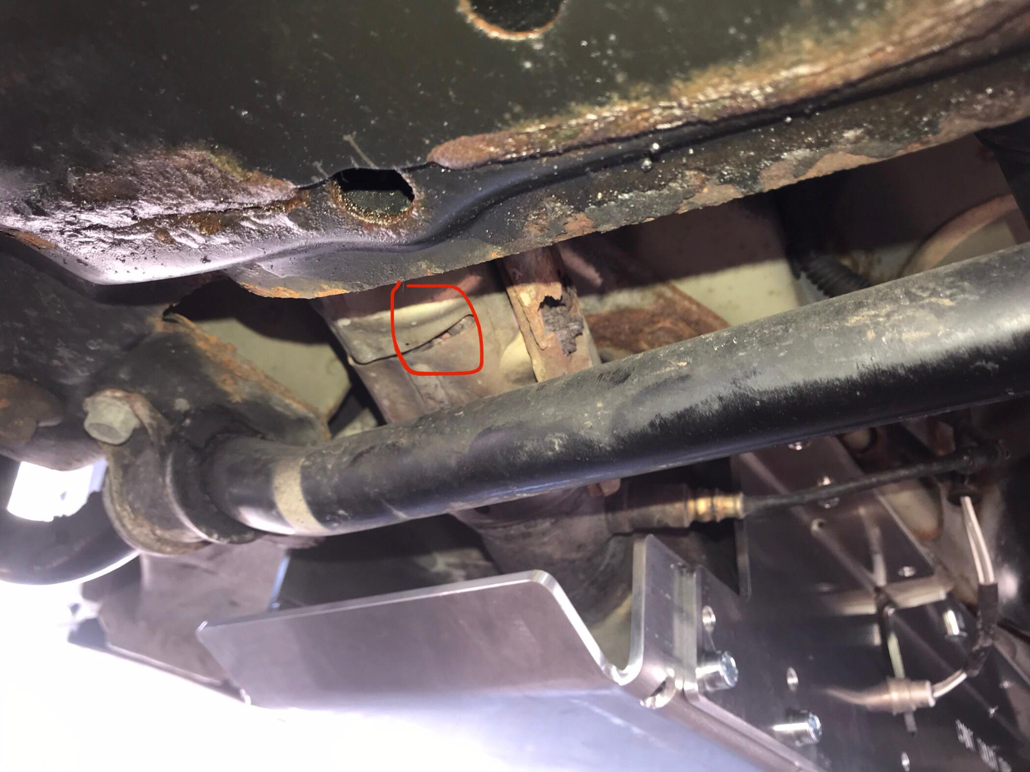 Exhaust leak here, is this why I have rough idle in drive? What other