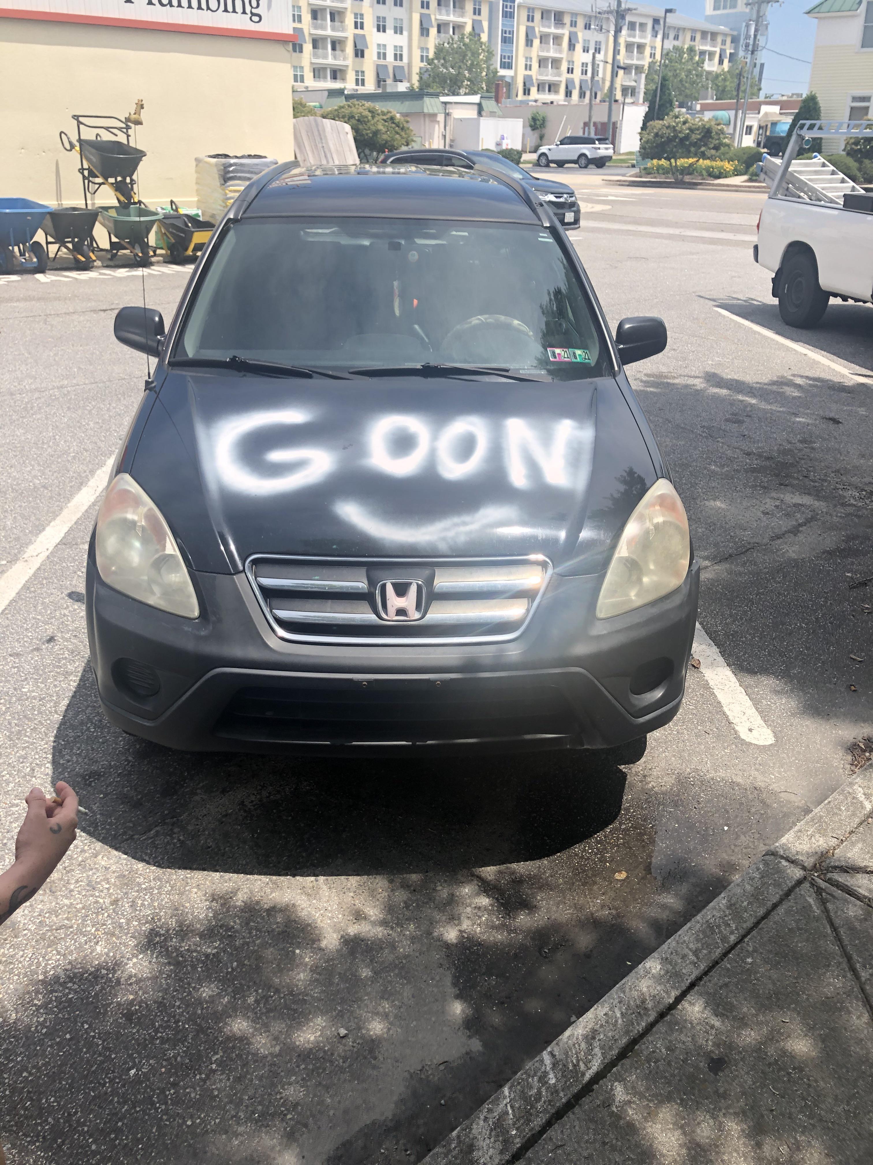 Oh we’re doing custom paint jobs? Virginia Beach, VA. r/trashy