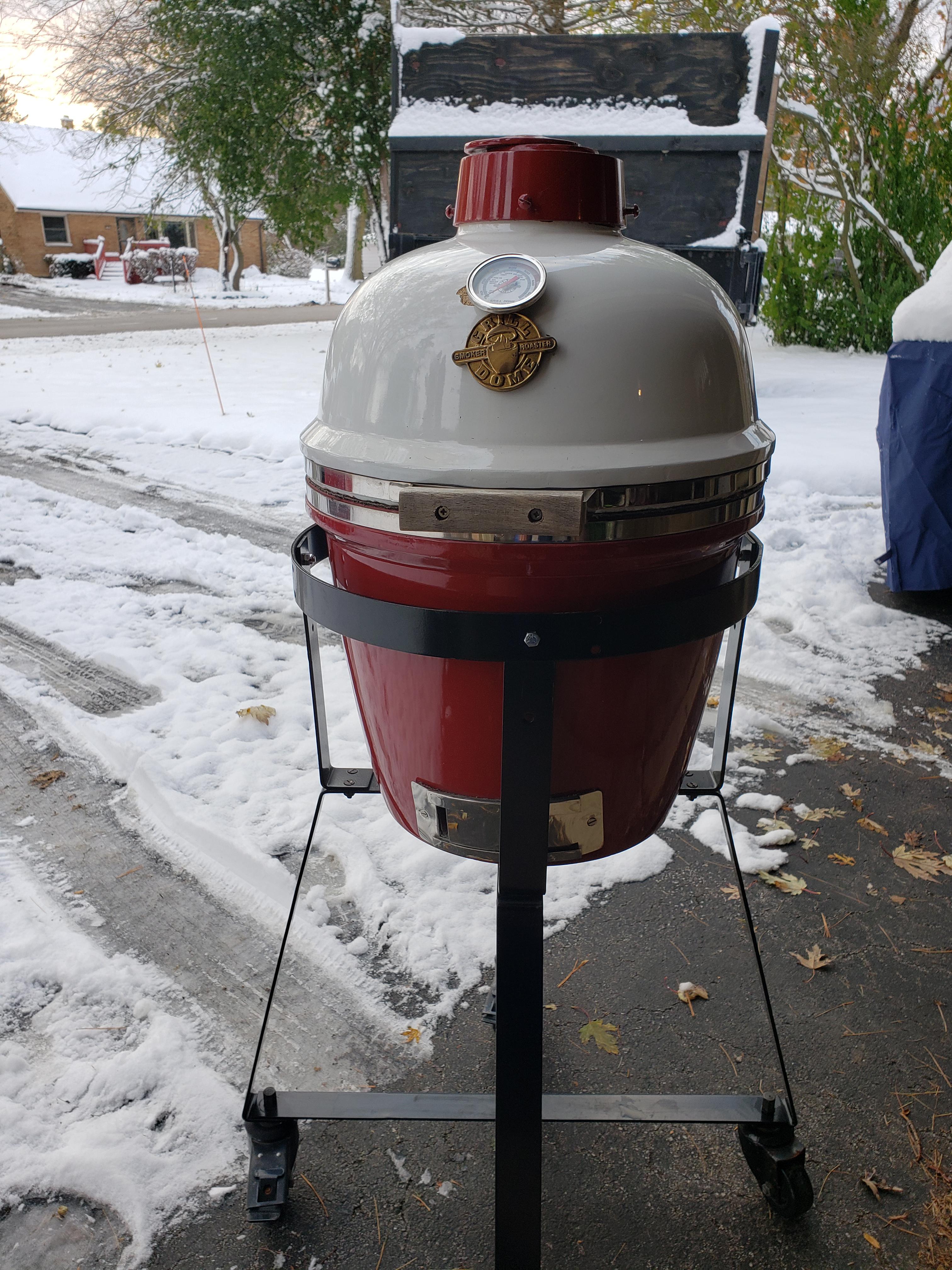 1st Kamado. 100 on craigslist. Snow ain't got nothing on my bbq. r/grilling