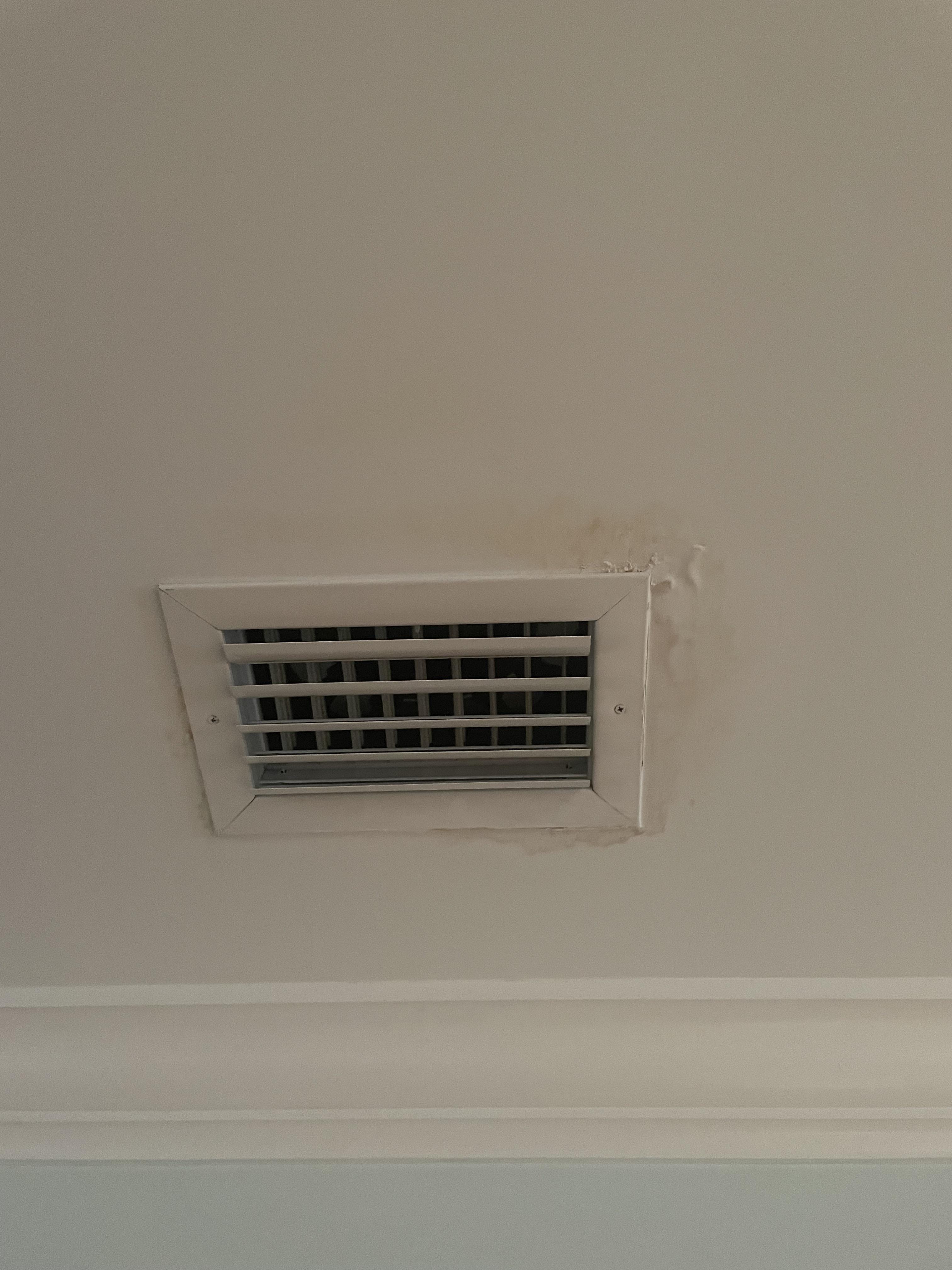Ac Vent Leaking Water In Apartment at Anita Sosebee blog