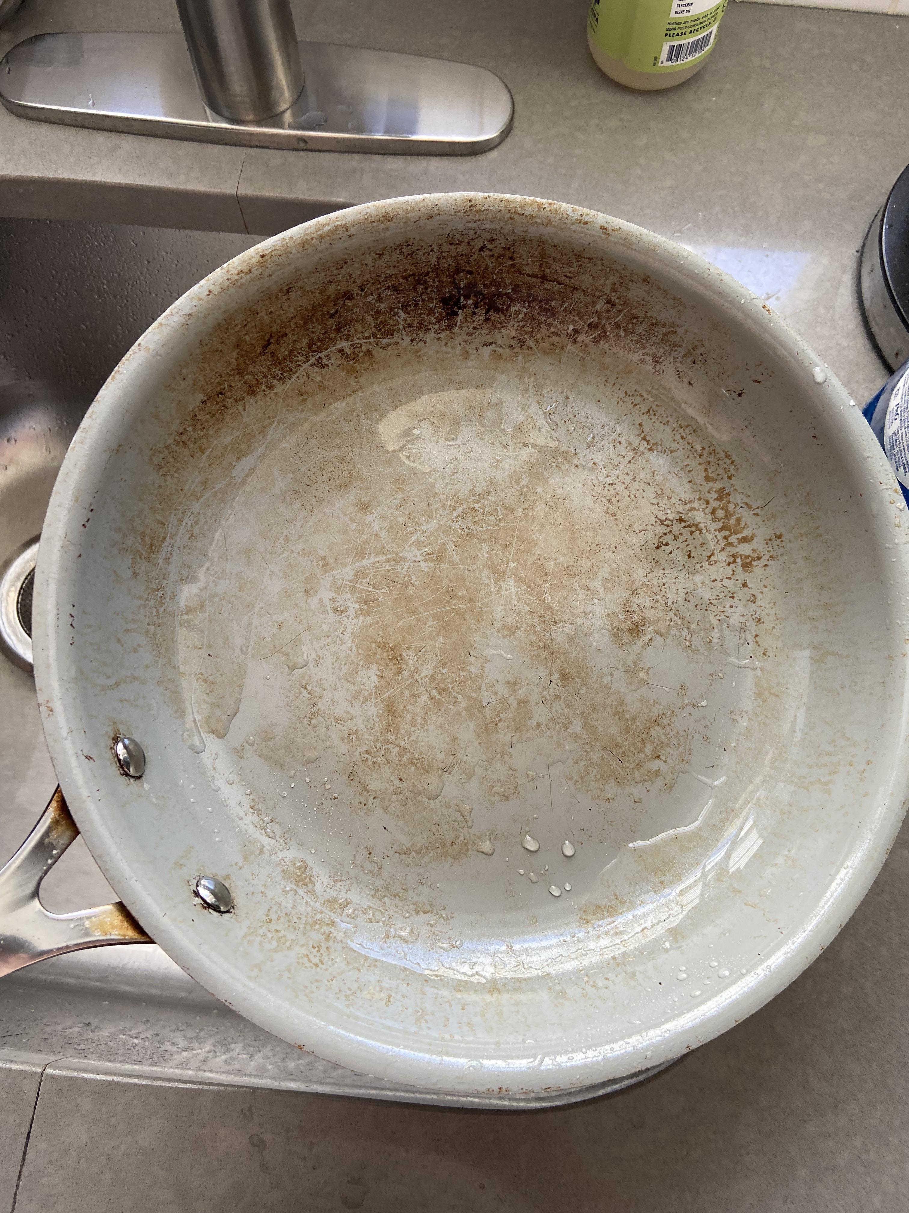 Is there any way to get this stuff off my ceramic pan? r/CleaningTips