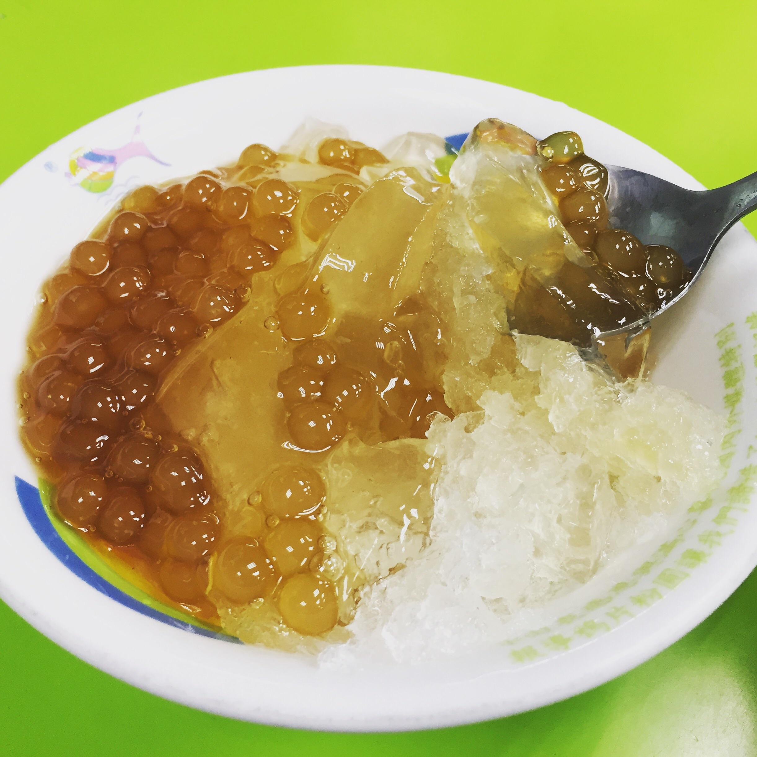 [I ate] Shaved ice covered with Boba, Lemon, Jade Jelly r/food
