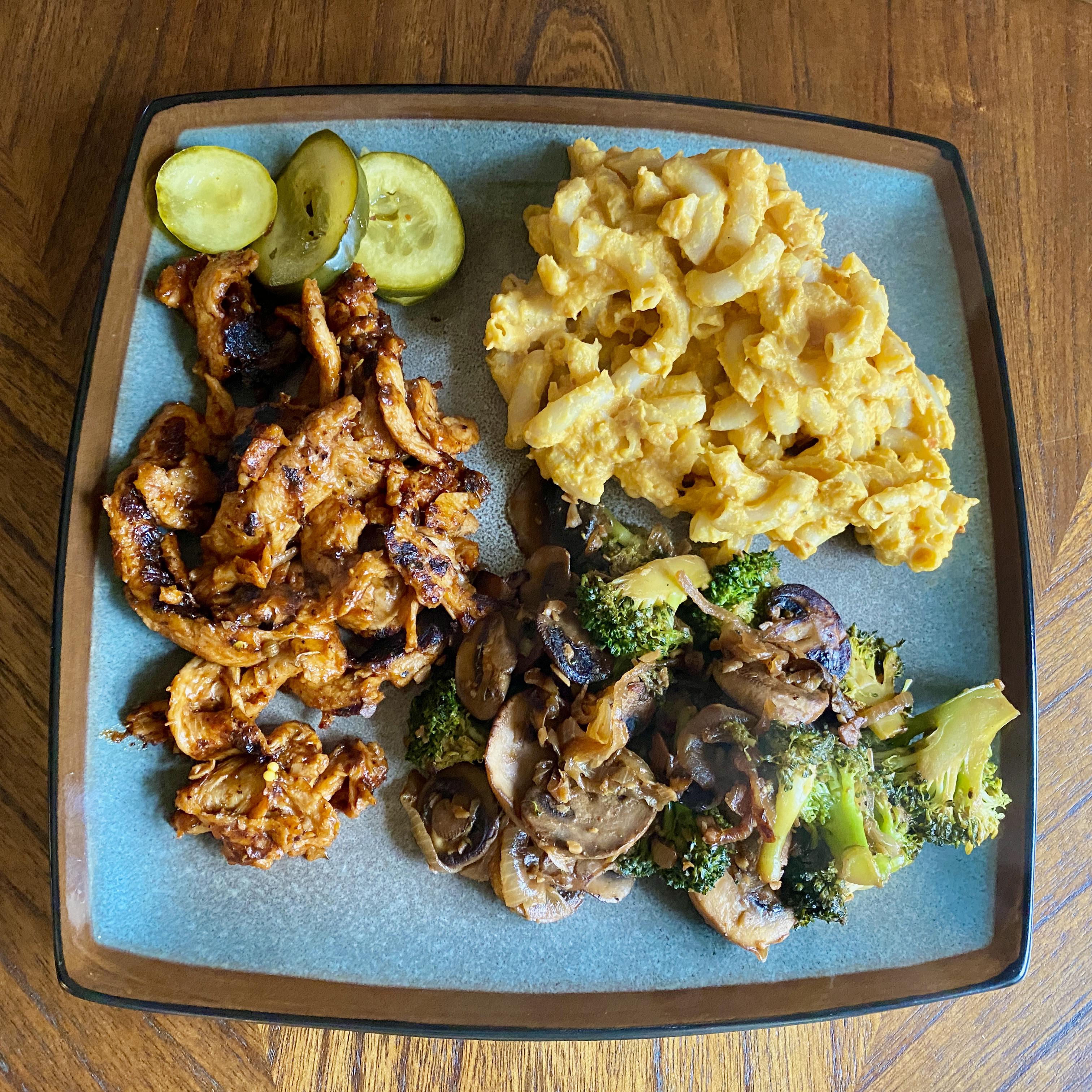 My new fav meal soy curls in sugarfree BBQ sauce, highfiber macaroni, and my homemade cheesy