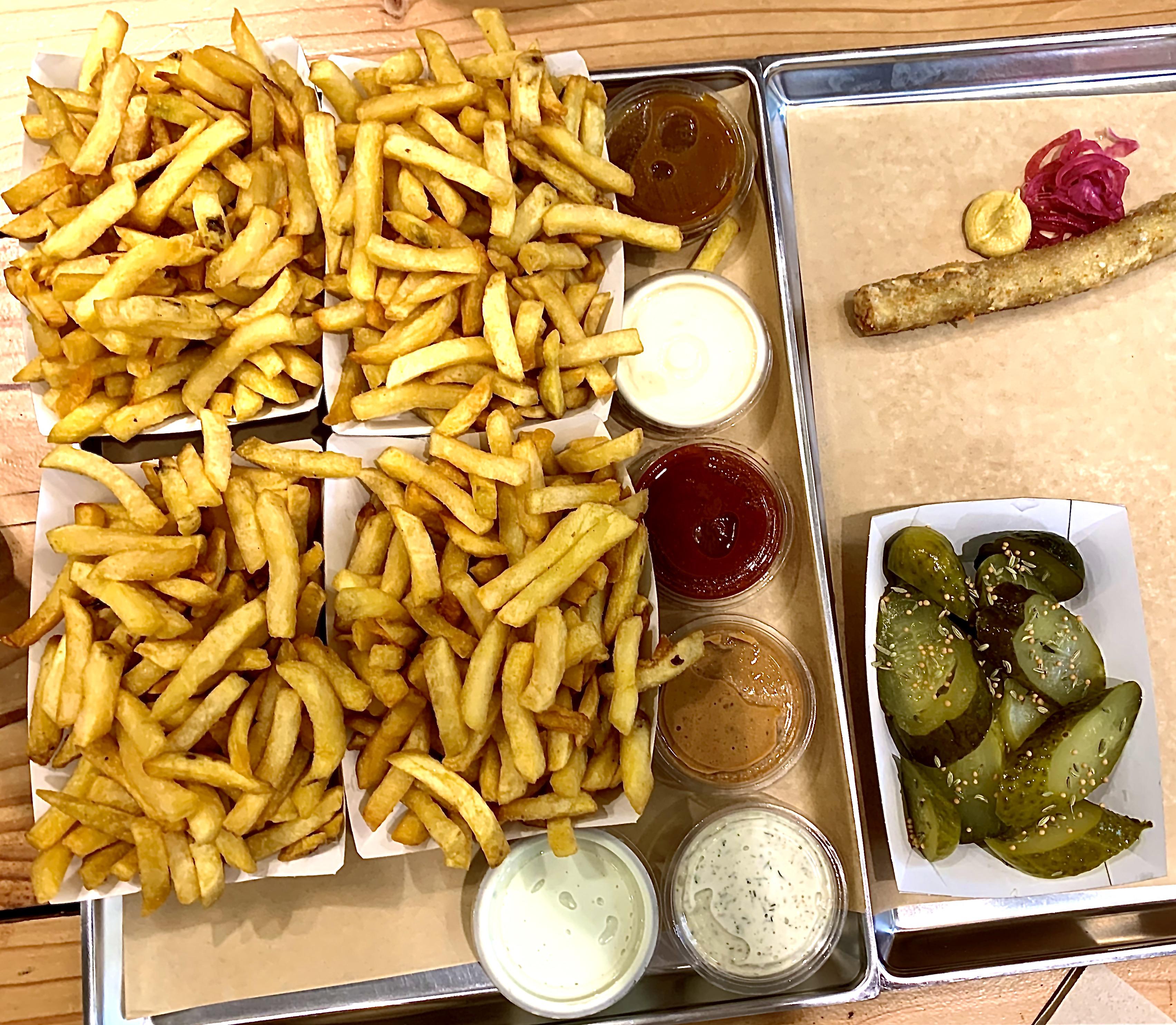 [I ATE] Belgian fries with tasty dips and sauces food