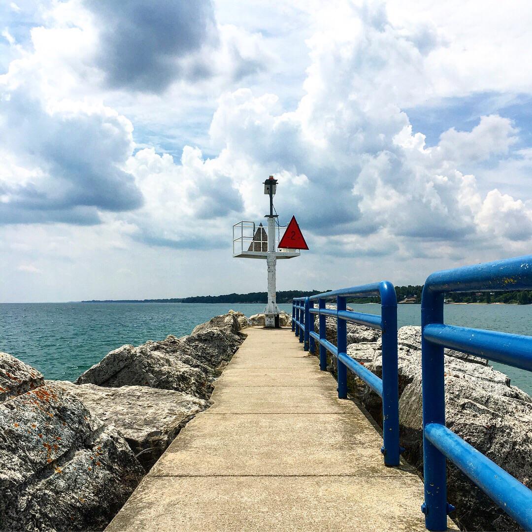 View of Lake Huron from Lexington, MI r/Outdoors