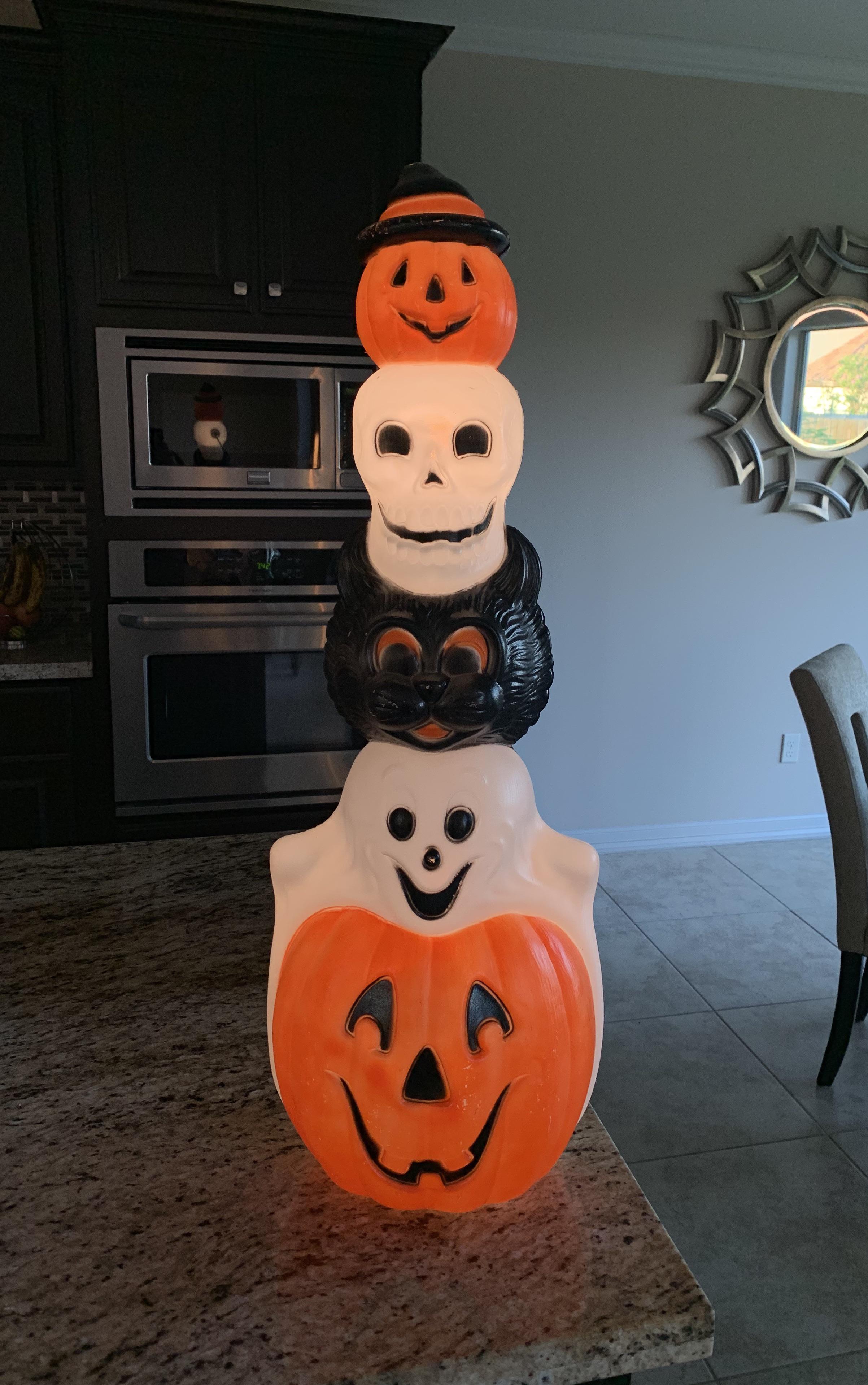 Blew most of my Halloween budget on this blow mold! r/halloween
