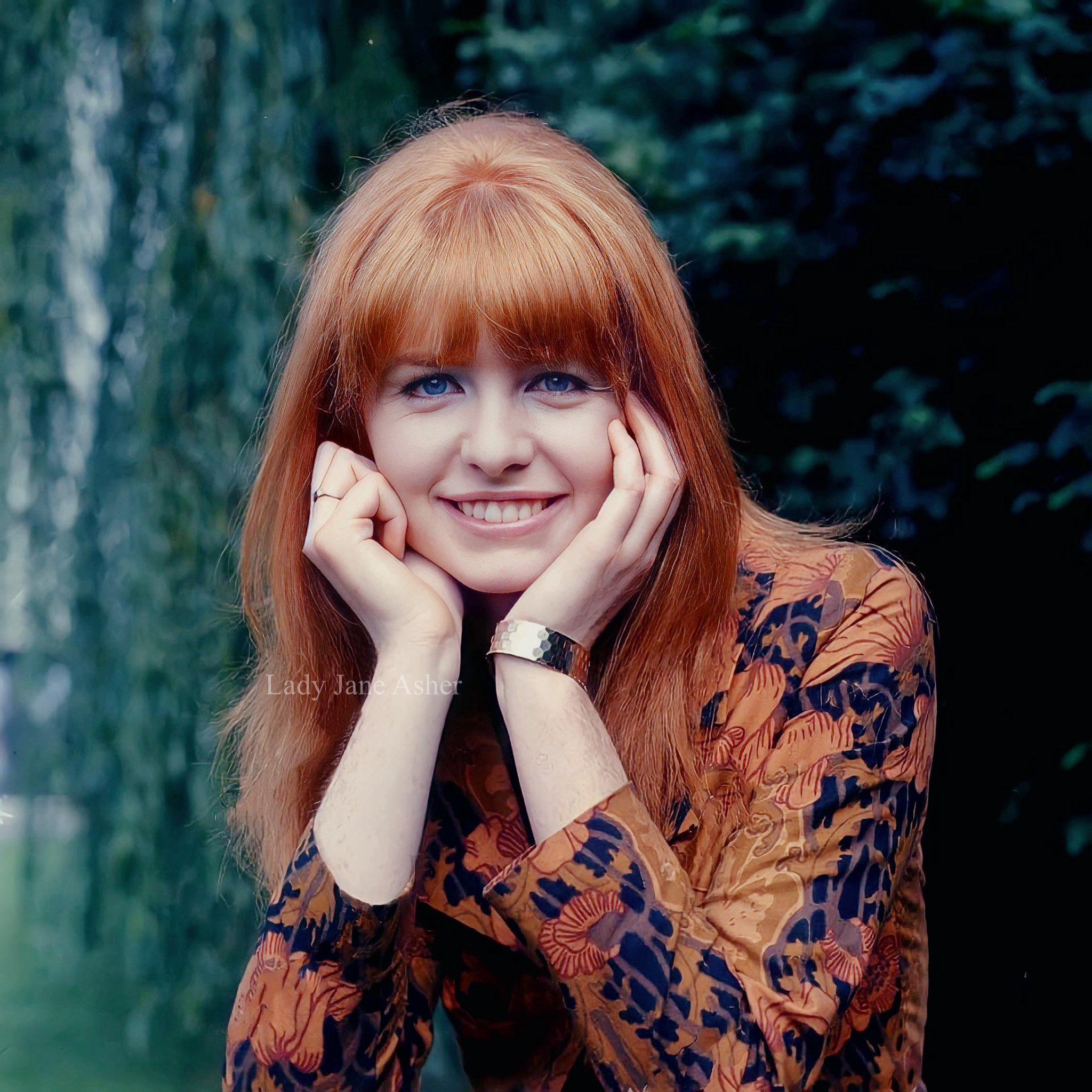 Jane Asher, 1965 : beatles