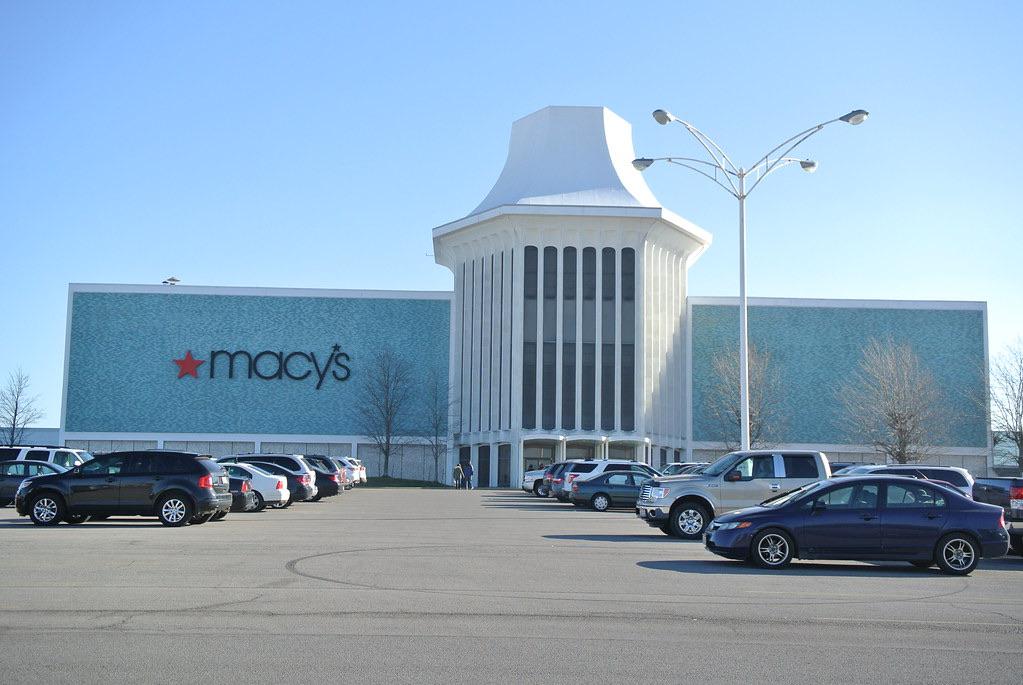 Macy’s at Lima Mall, Lima Ohio. The store was a Lazarus for many years before being turned into