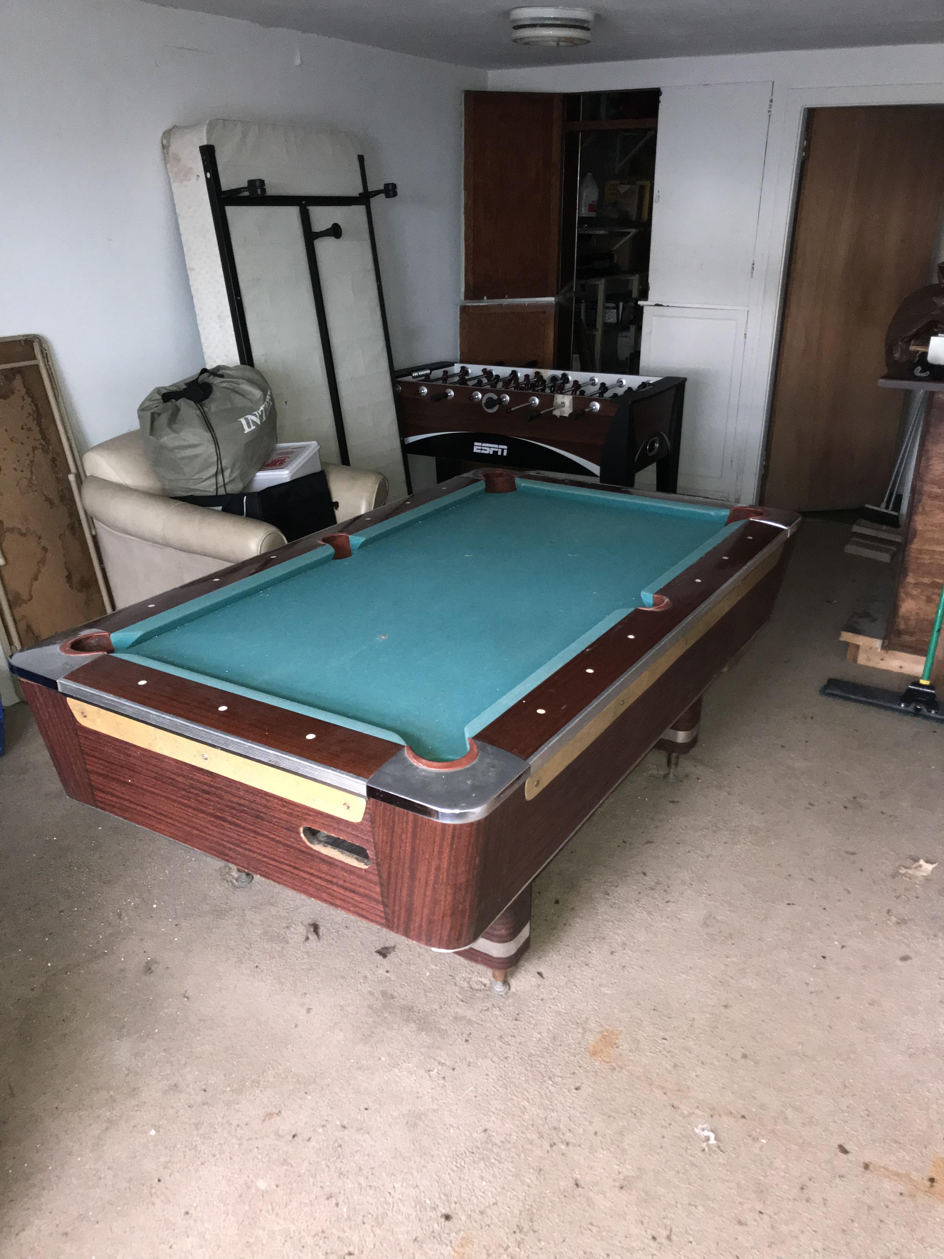 Help identify pool table? “Fischer Games” r/billiards