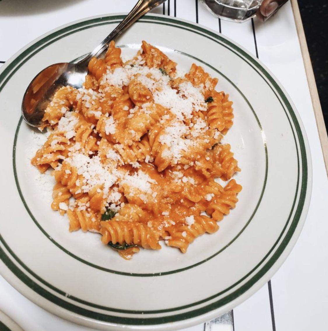 How many calories in this Jon and Vinny’s pasta. This is a pic from