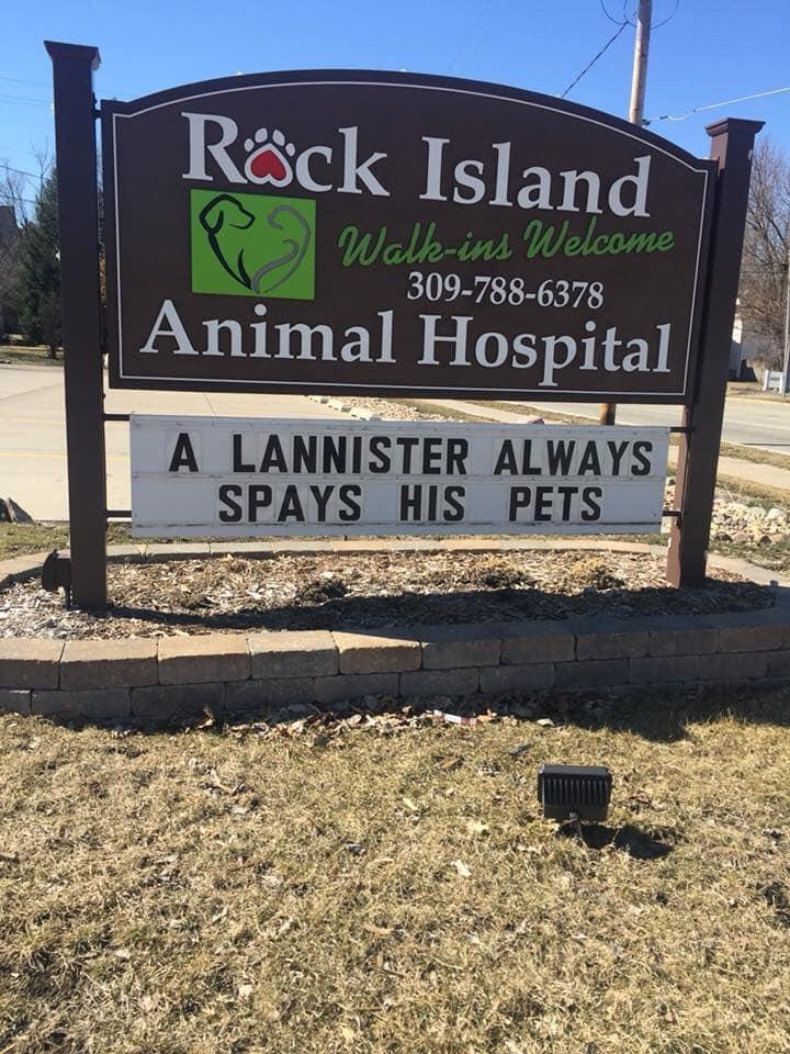 My local animal hospital celebrating GOT r/freefolk