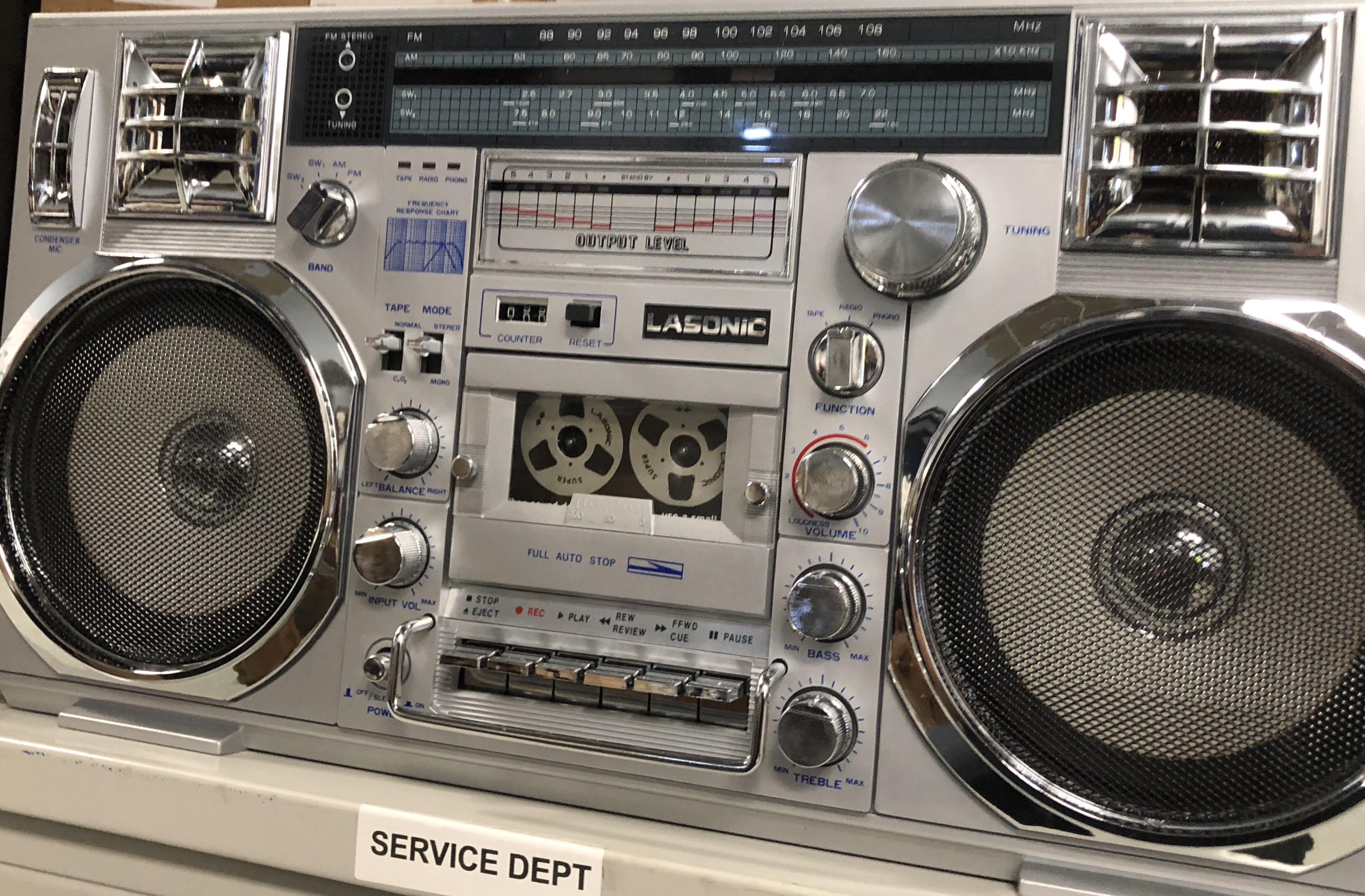 Lasonic TRC920 is this worth anything? I have a few more this is out